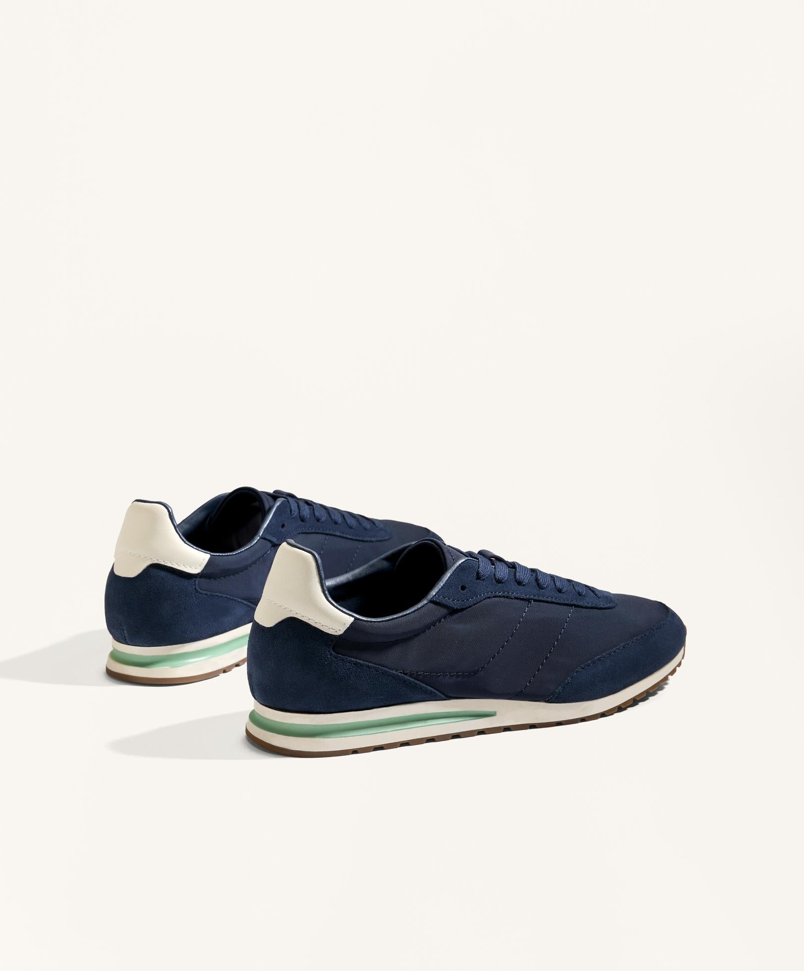 NYLON TRAINERS WITH SPLIT LEATHER PIECES