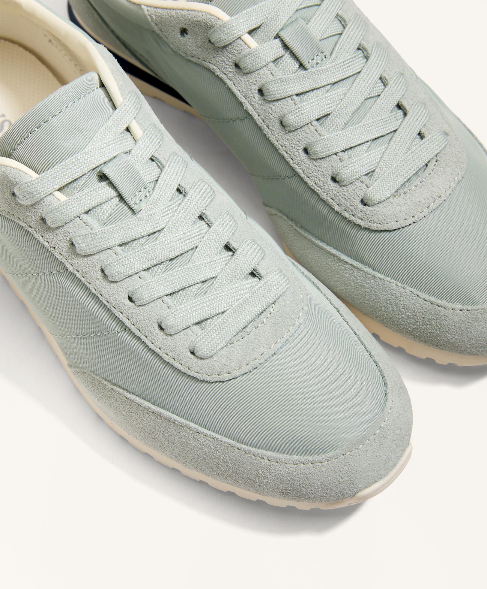 NYLON TRAINERS WITH SPLIT LEATHER PIECES