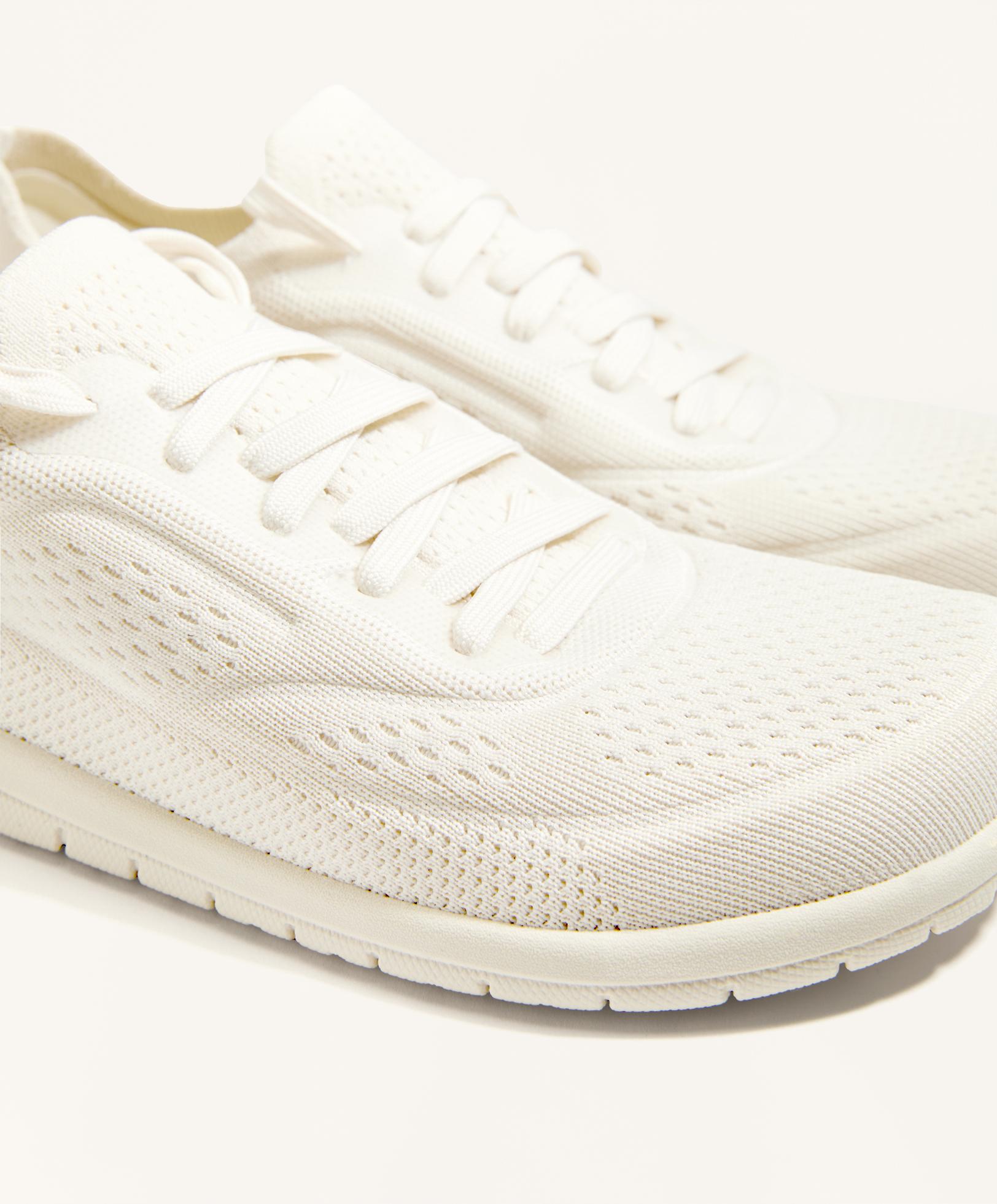 BAREFOOT MULTI ACTIVITY SPORT TRAINER