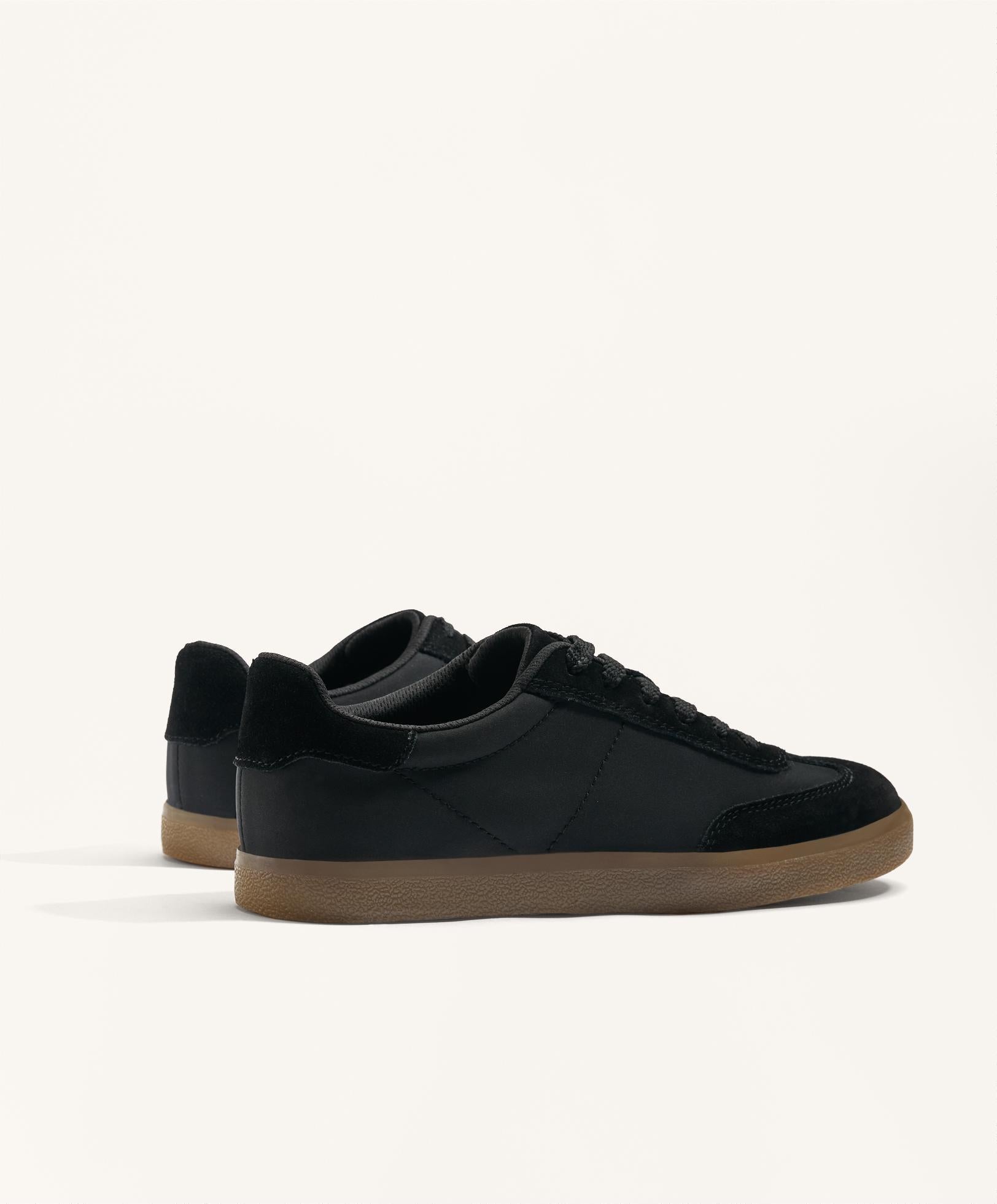 NYLON TRAINERS WITH SPLIT LEATHER PIECES