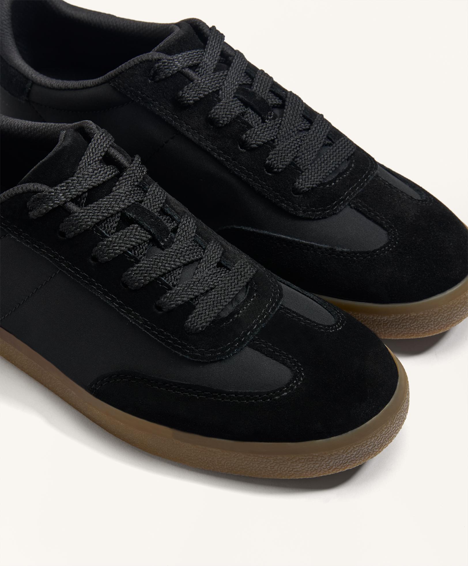 NYLON TRAINERS WITH SPLIT LEATHER PIECES