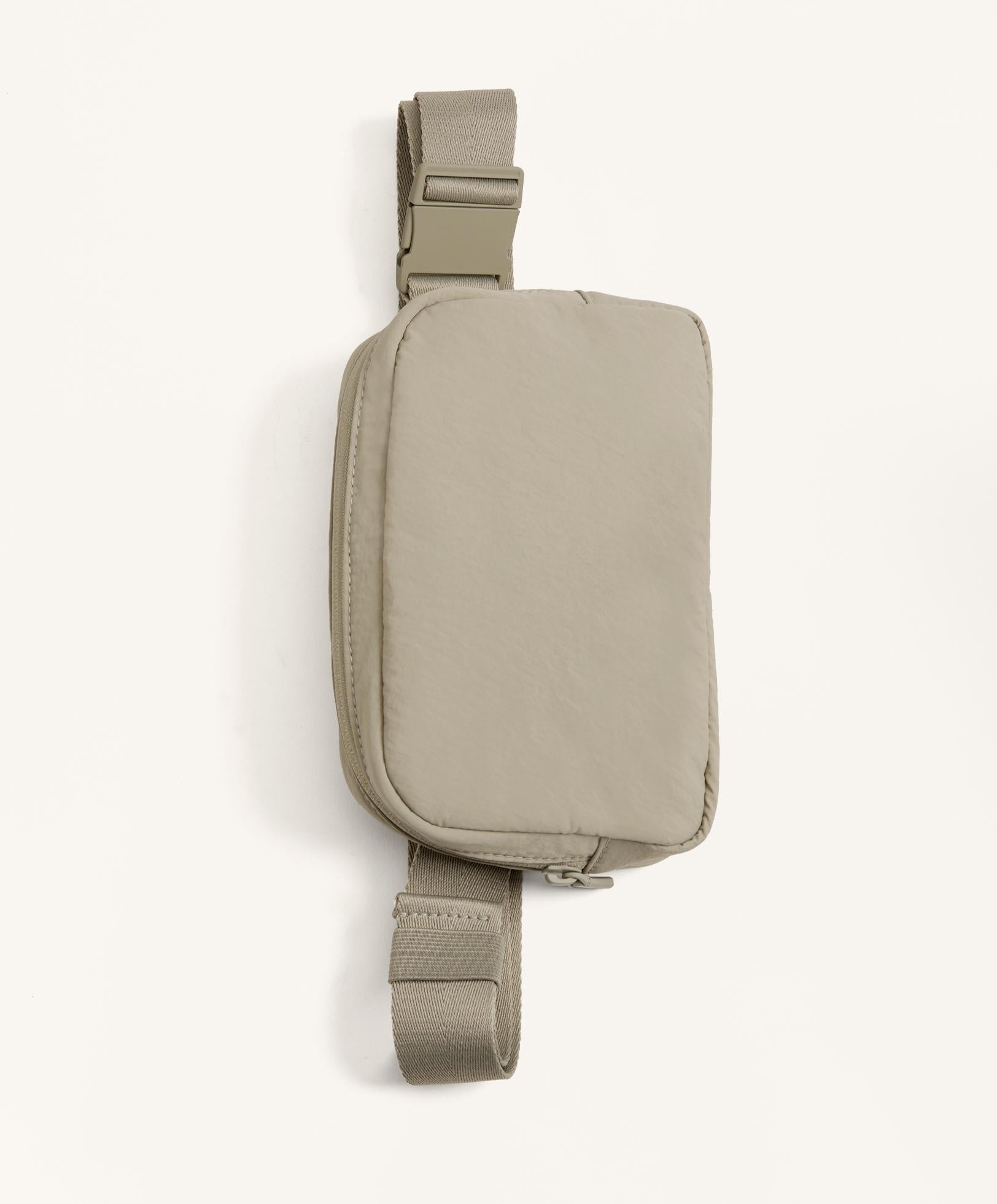 CROSS BODY BELT BAG