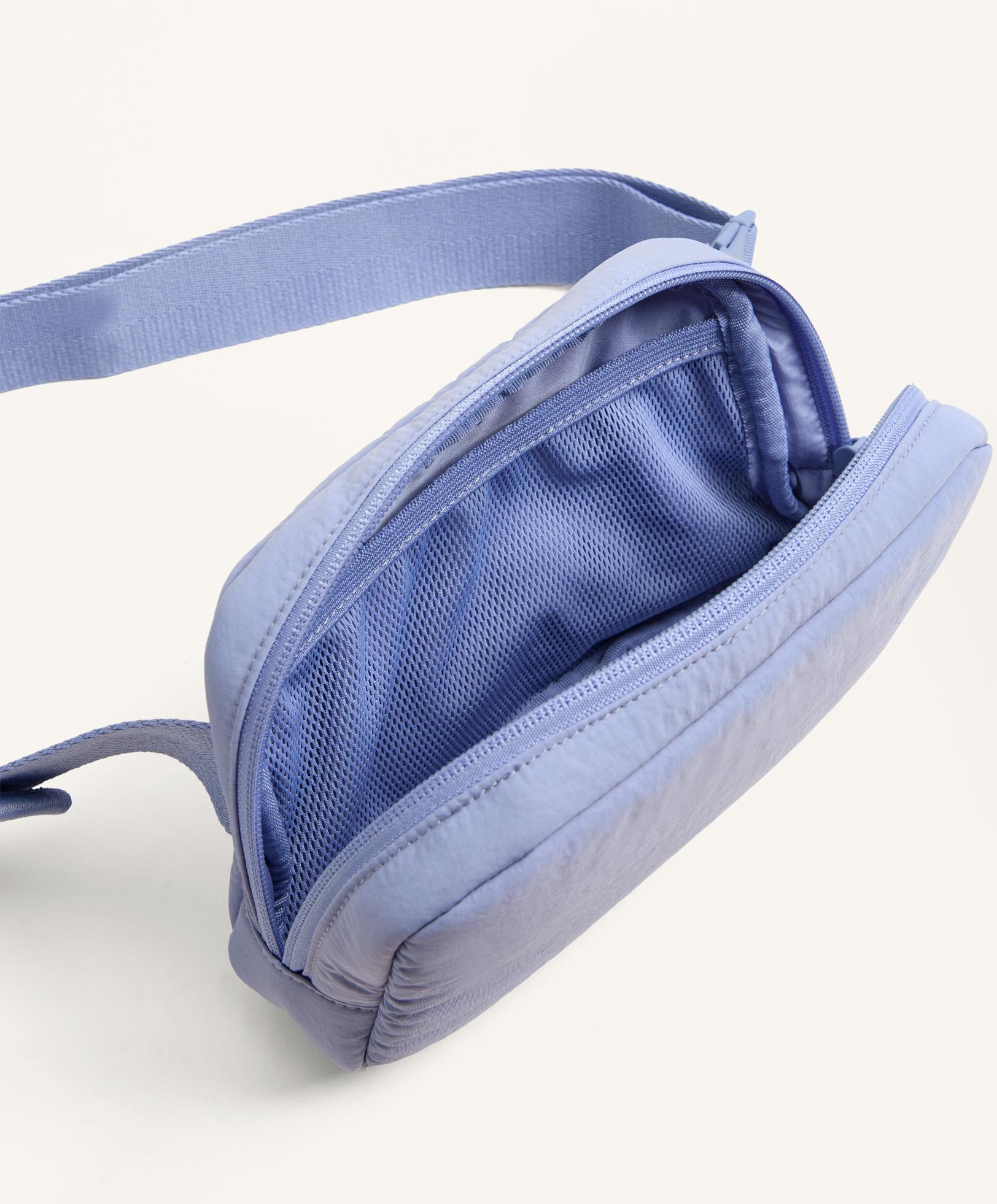 CROSS BODY BELT BAG