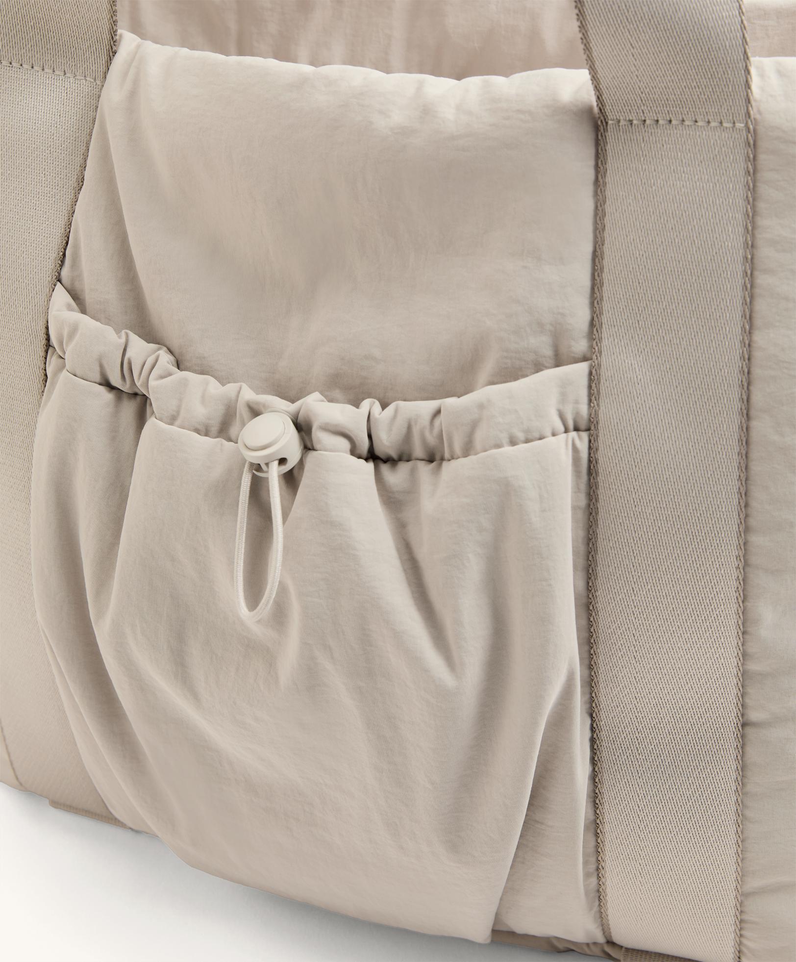 SHOPPER BAG WITH FRONT POCKET