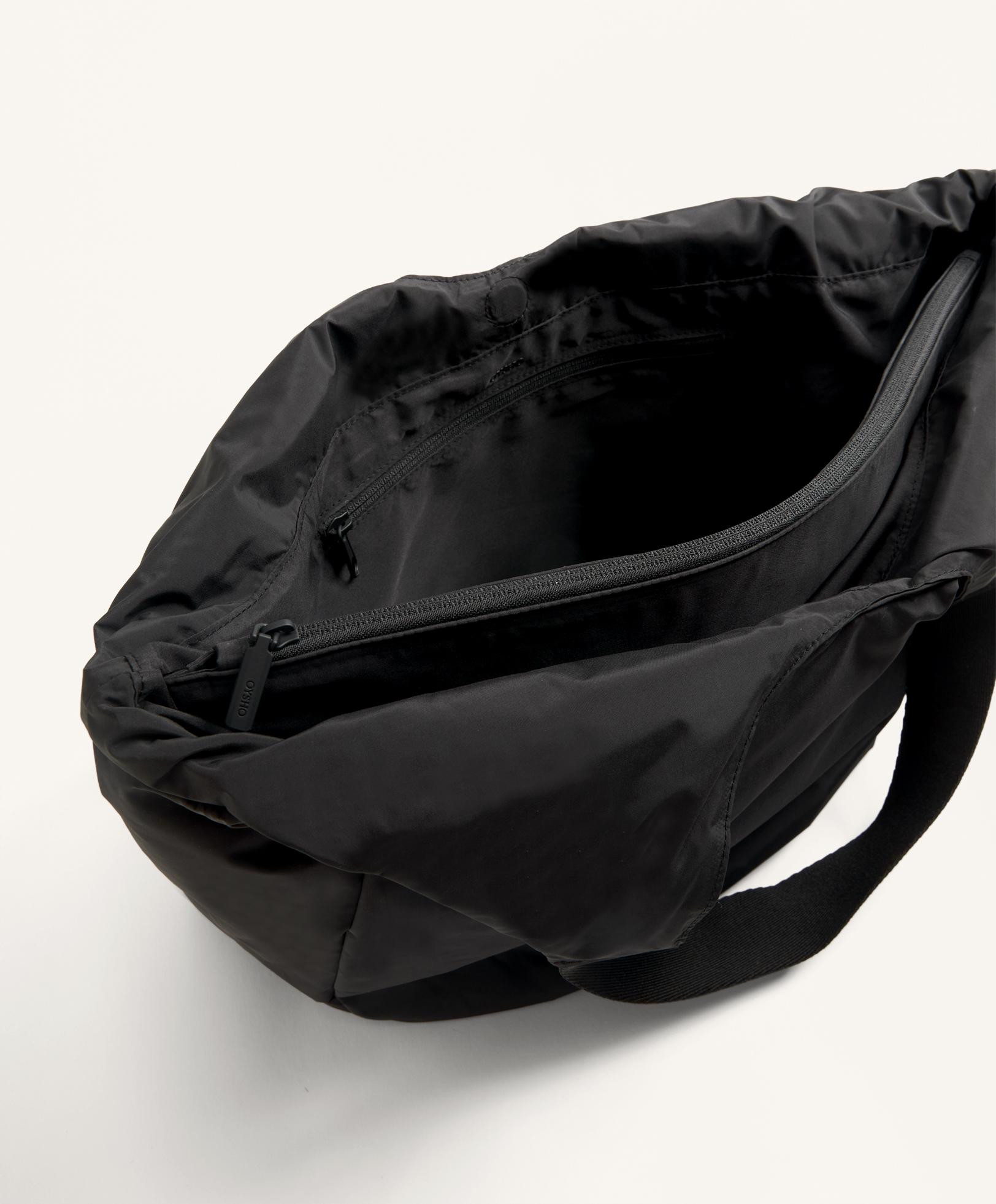 SHOPPER BAG WITH CONTRASTING HANDLE