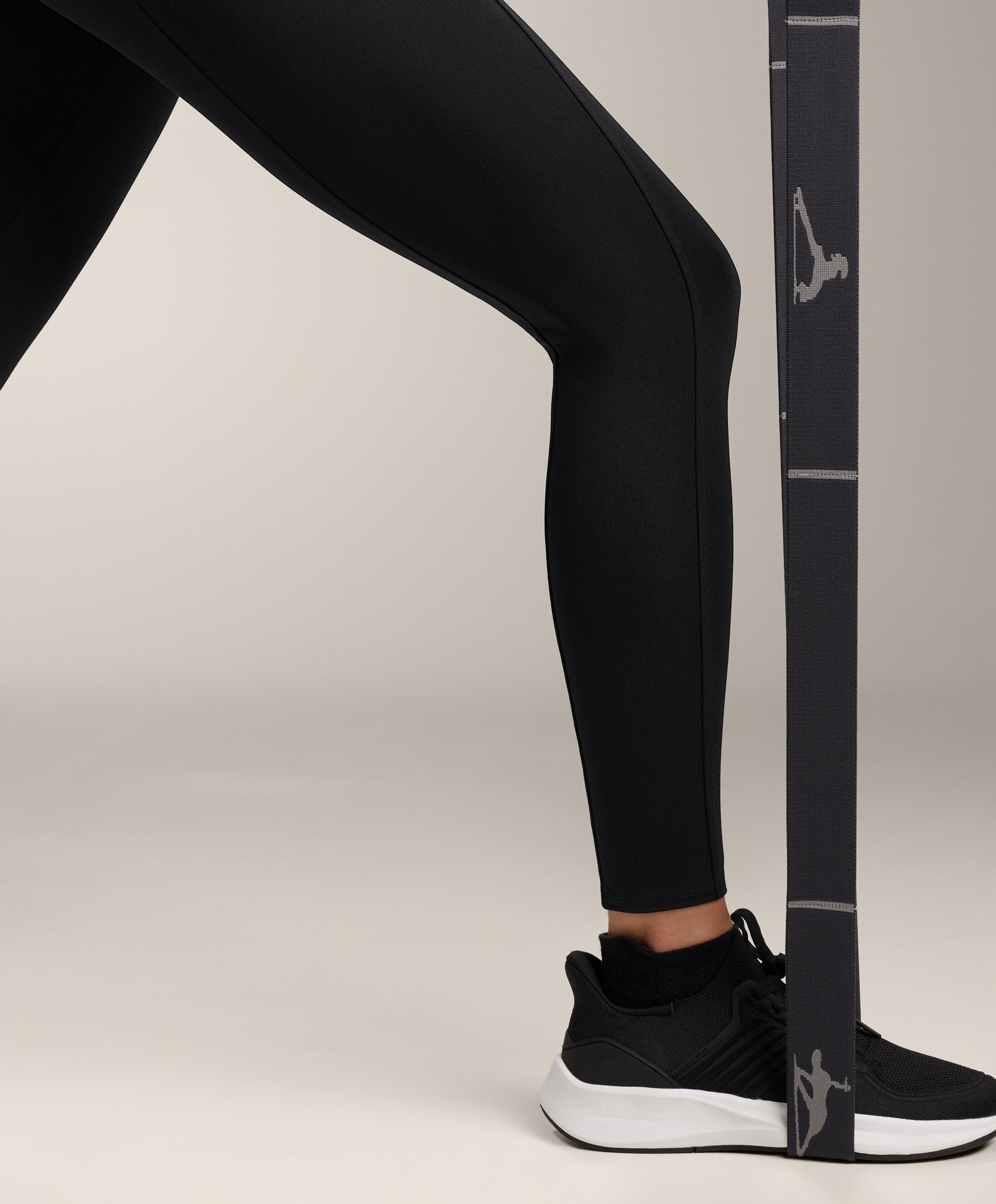 RESISTANCE BAND