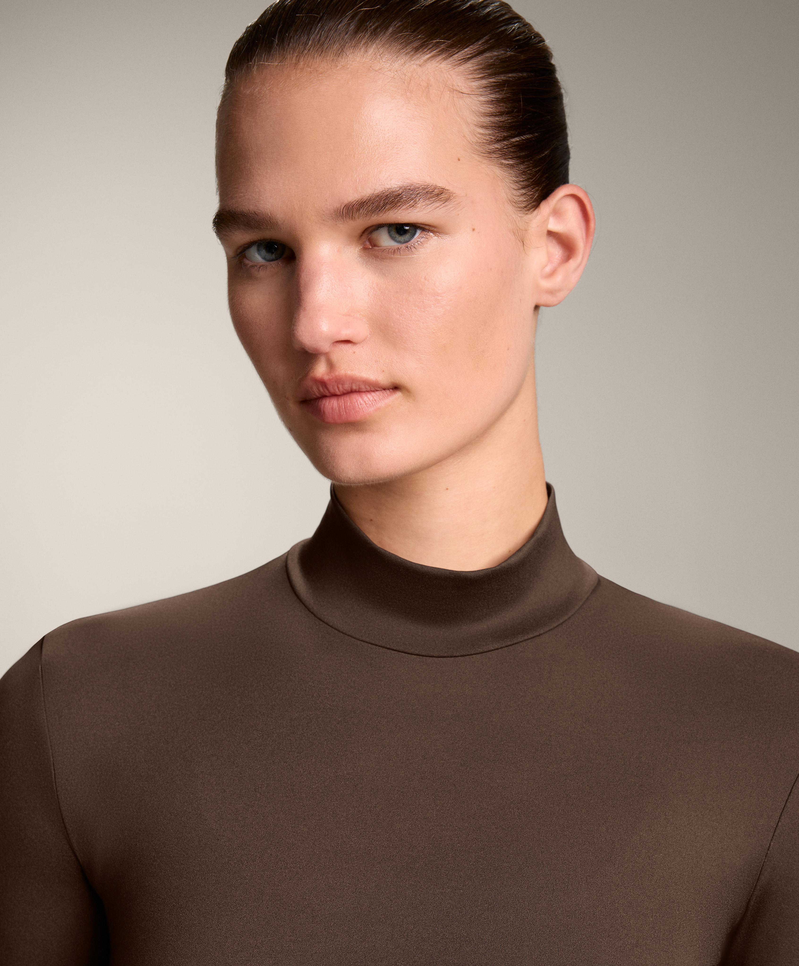 PERFECT ADAPT LONG SLEEVE T SHIRT