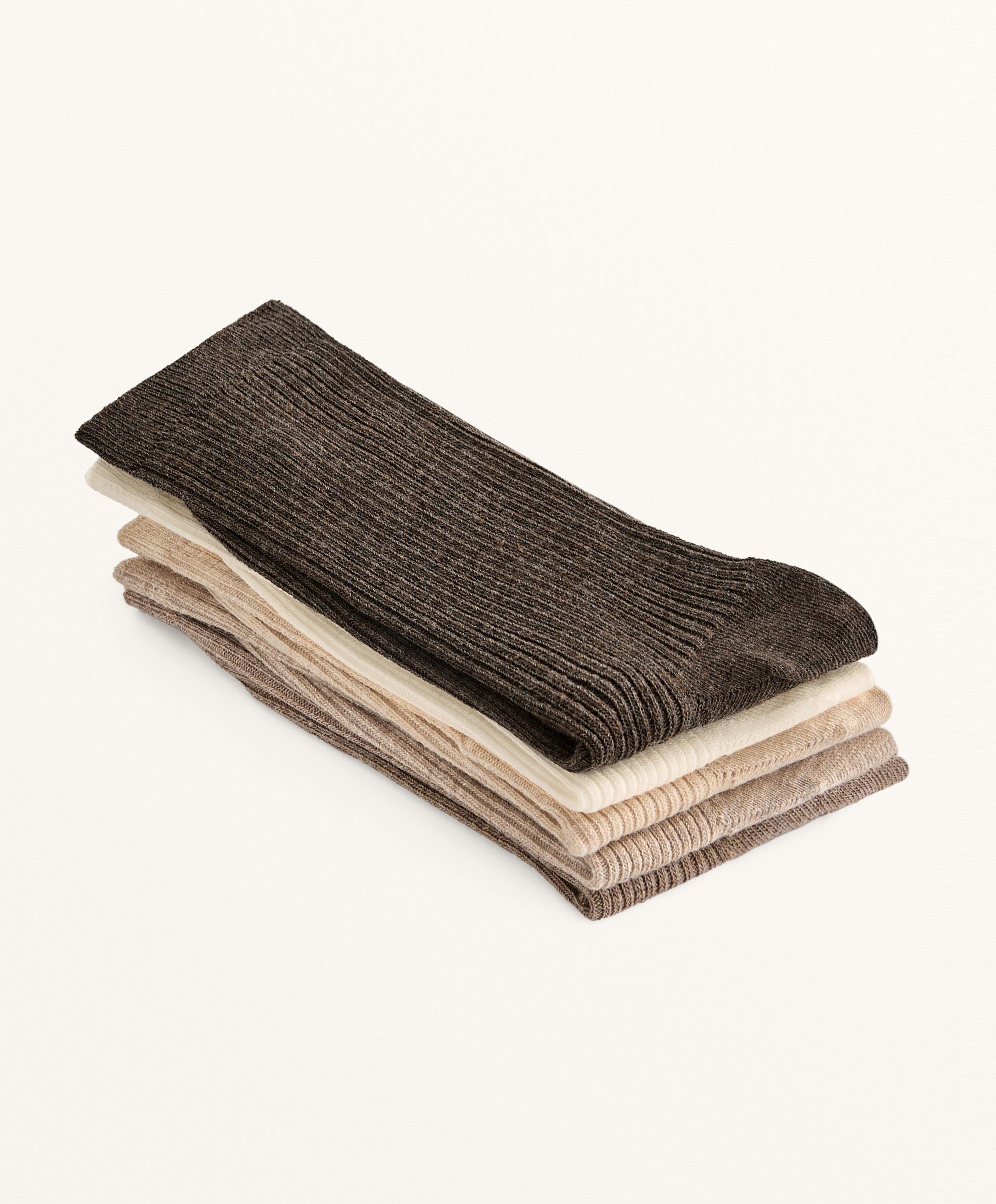 5 PAIRS OF CLASSIC SOCKS WITH COTTON