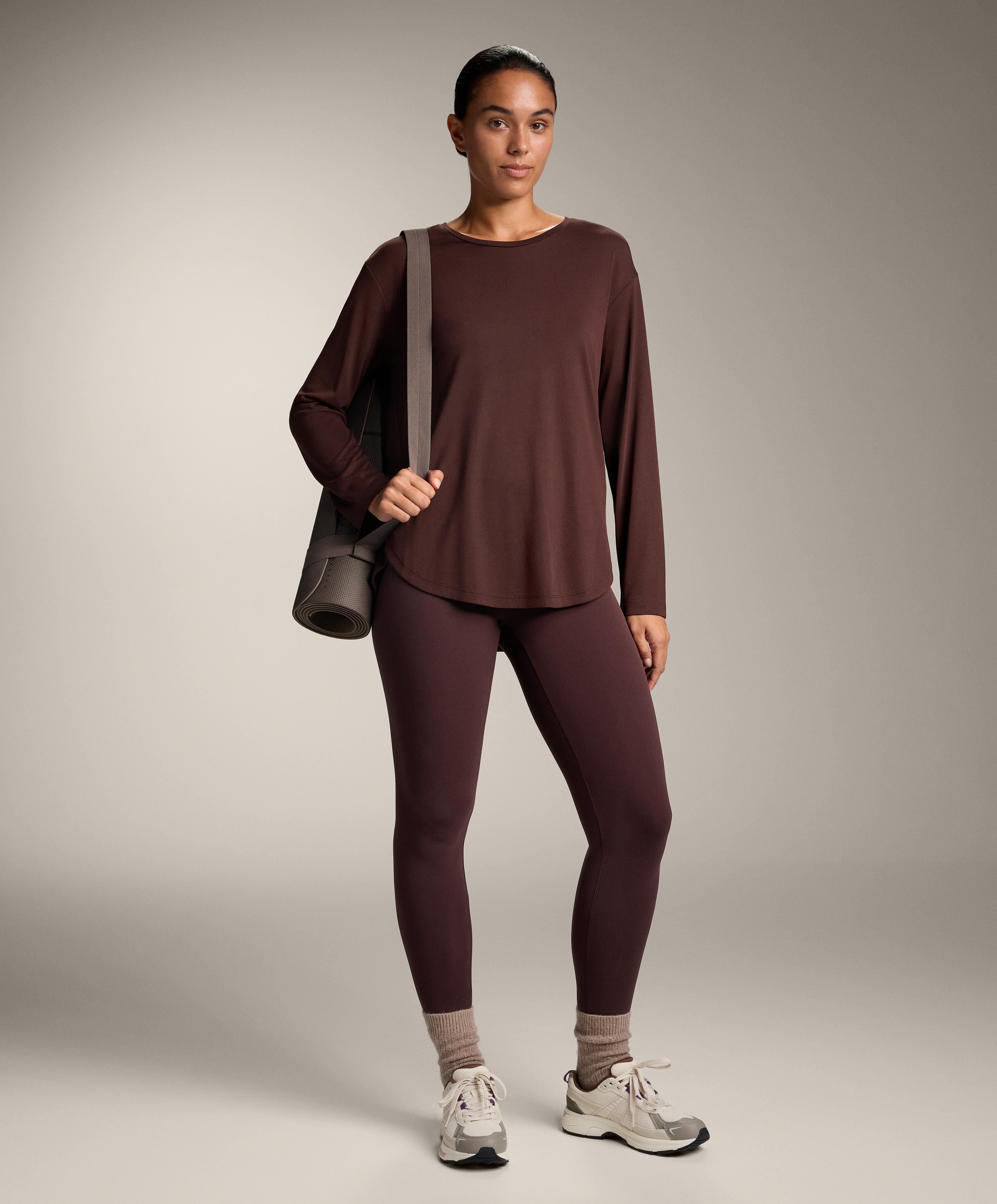 LONG SLEEVE T SHIRT WITH BACK PLEAT IN A MODAL BLEND