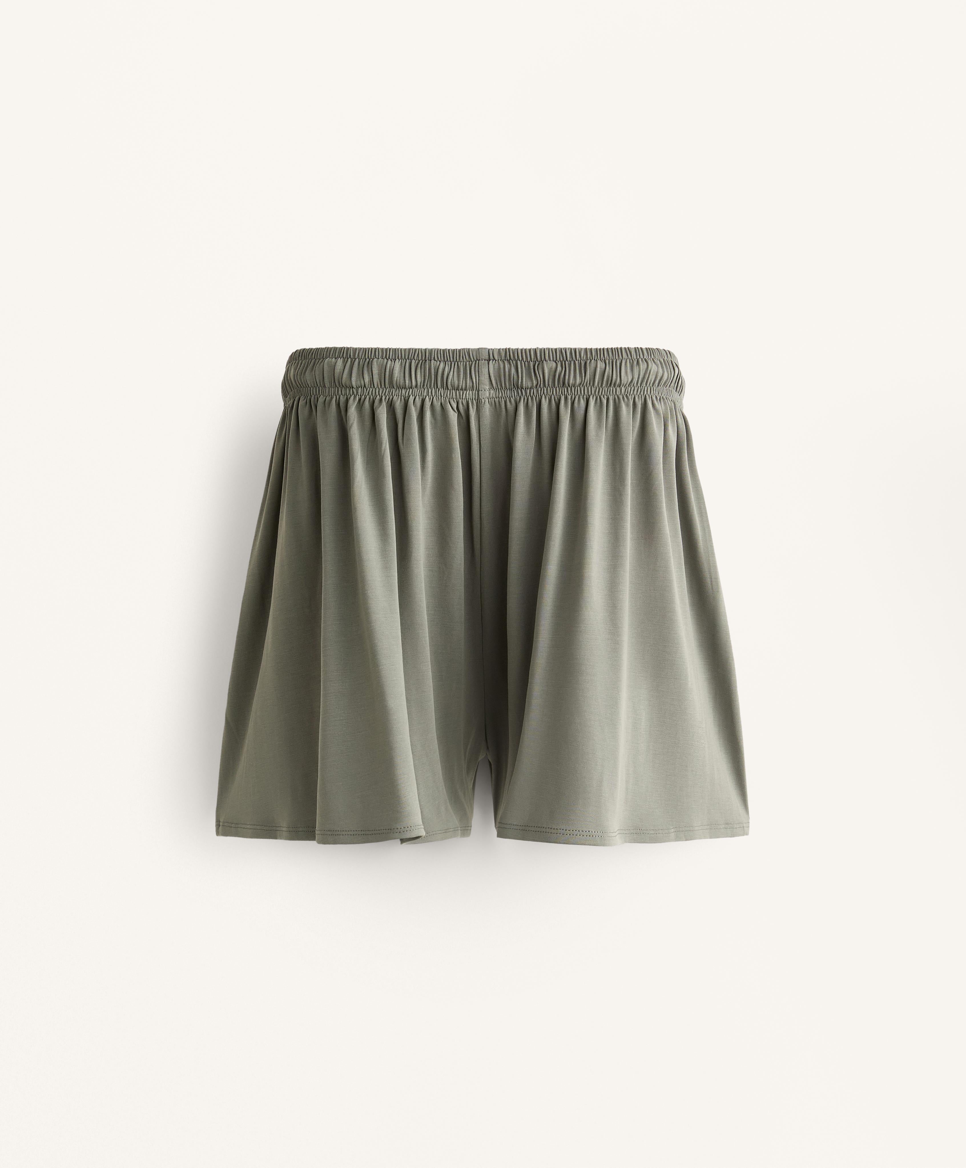 FLOATY WIDE LEG SHORTS WITH MODAL