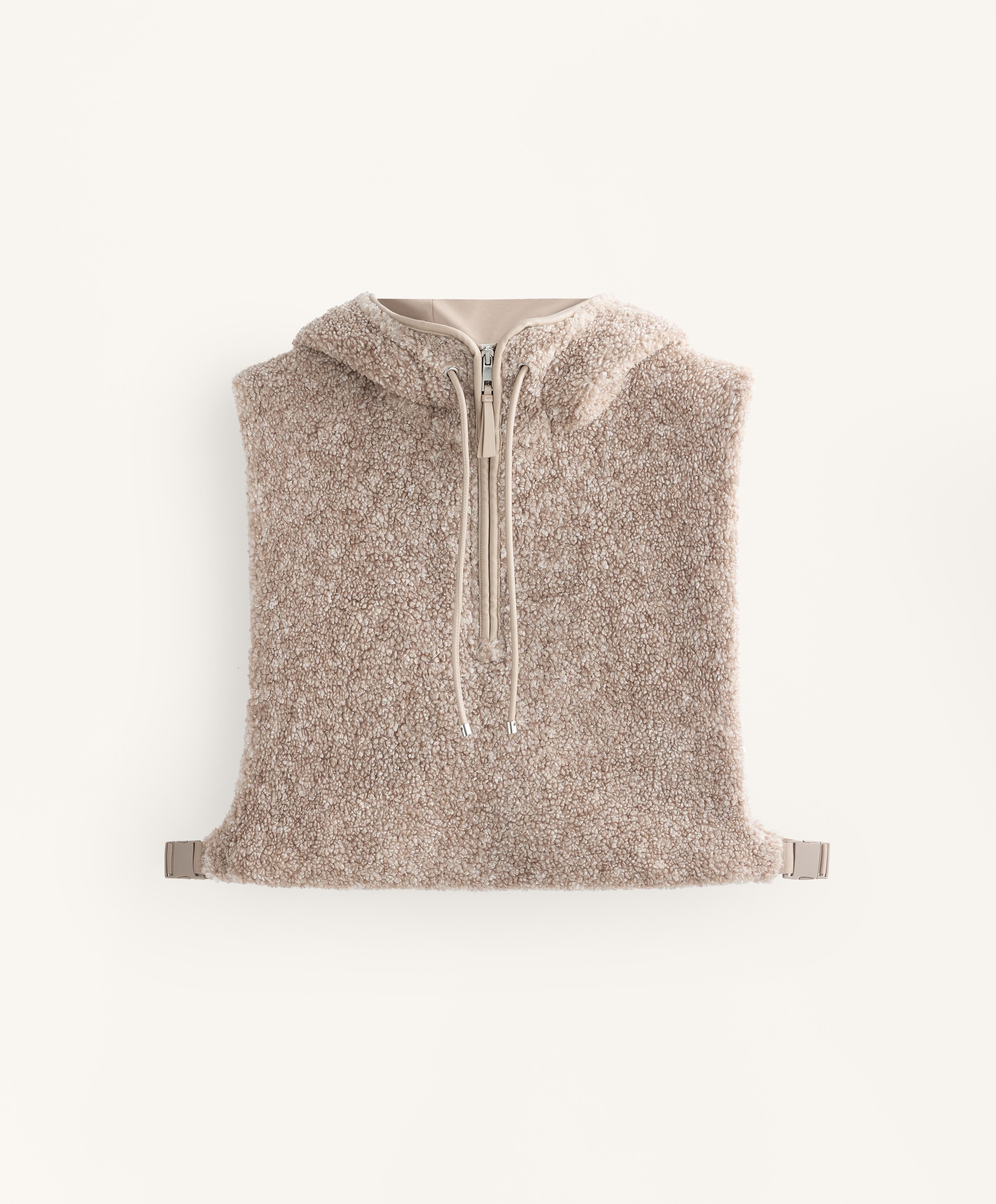 HOODED BORG GILET