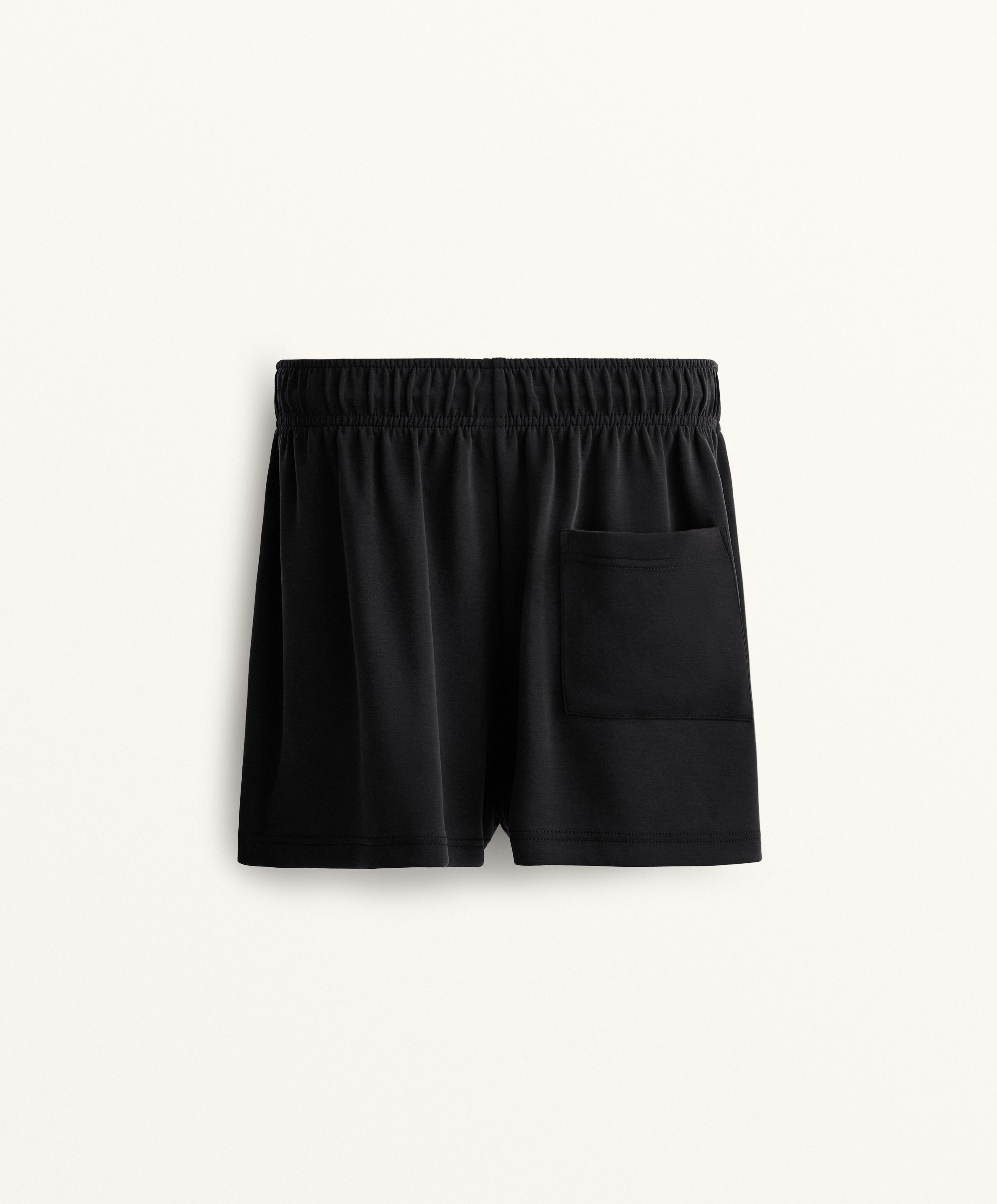 SOFT TOUCH SHORTS WITH MODAL