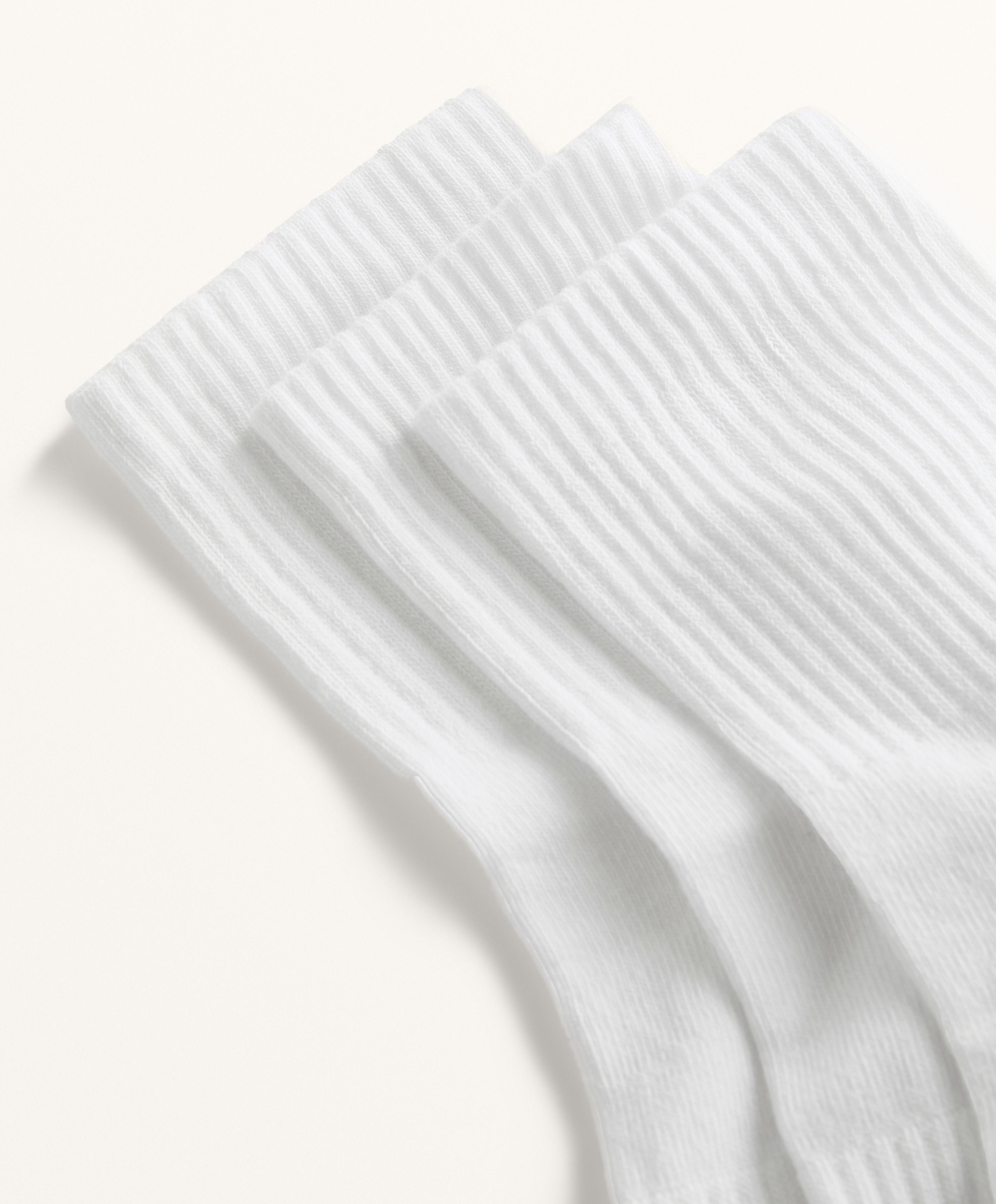 3 PAIRS OF CLASSIC COTTON BLEND SPORTS SOCKS