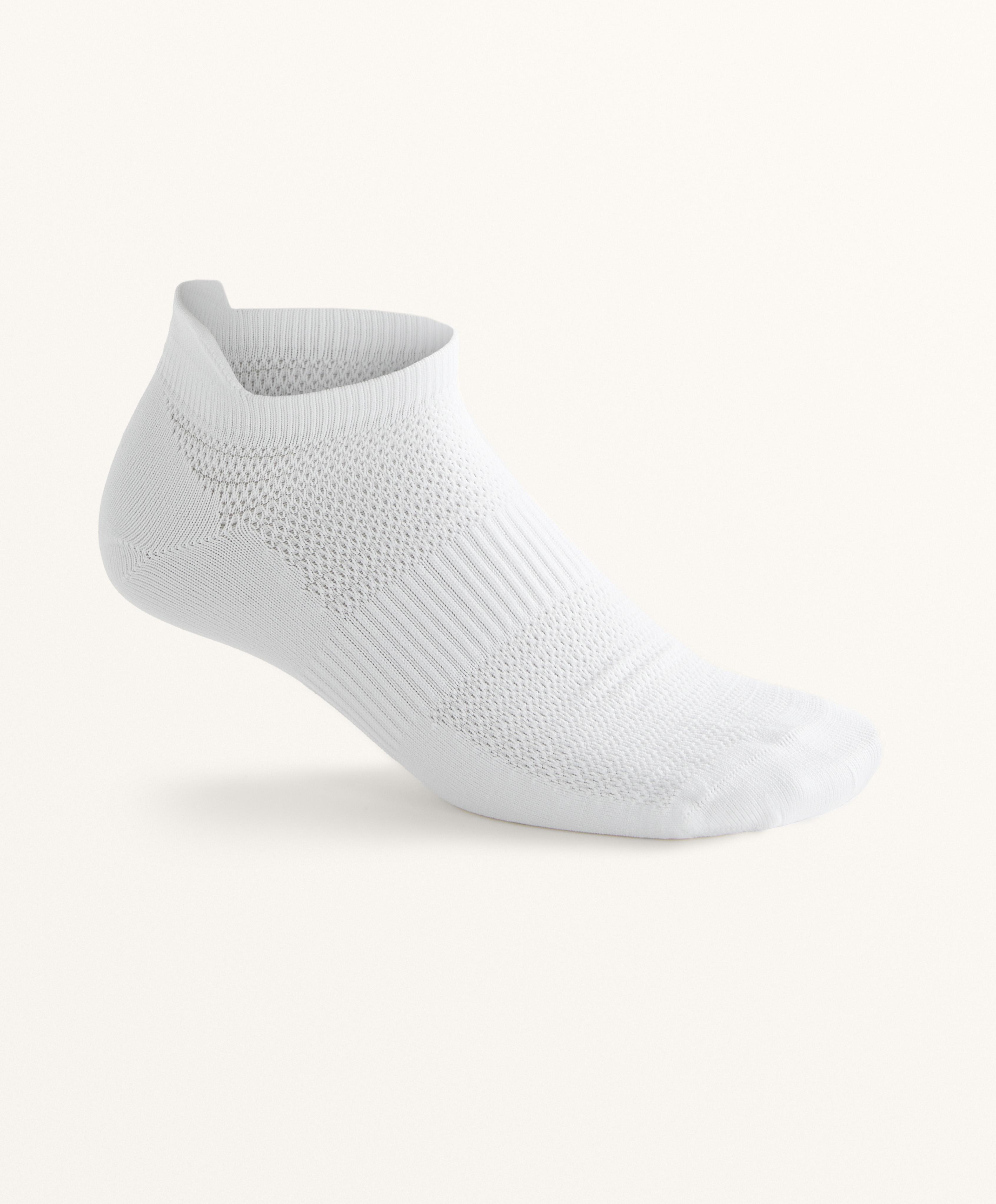 3 PAIRS OF SPORTS TAB POLYAMIDE BLEND SNEAKER SOCKS