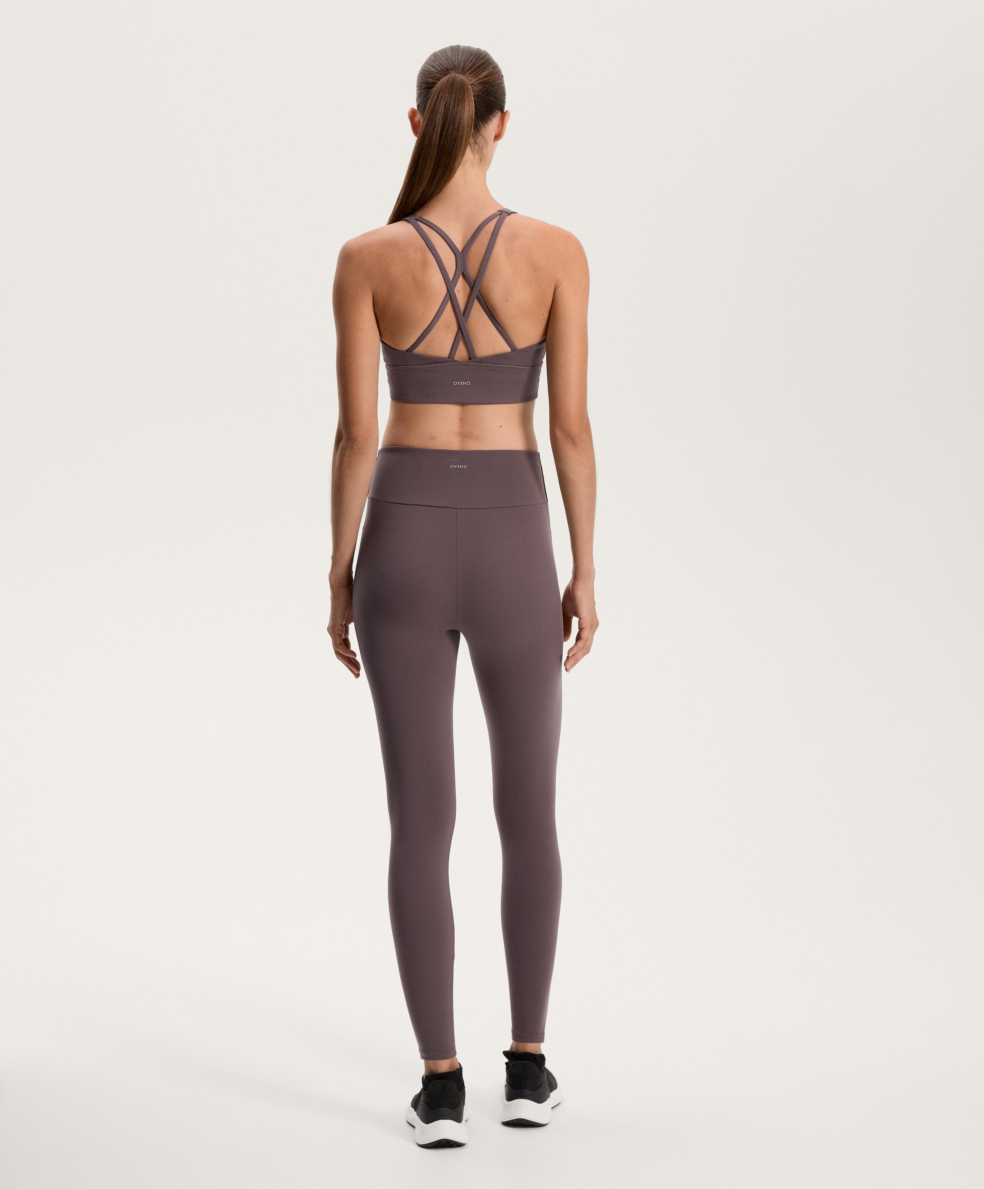 MEDIUM SUPPORT COMFORTLUX SPORTS BRA WITH CUPS
