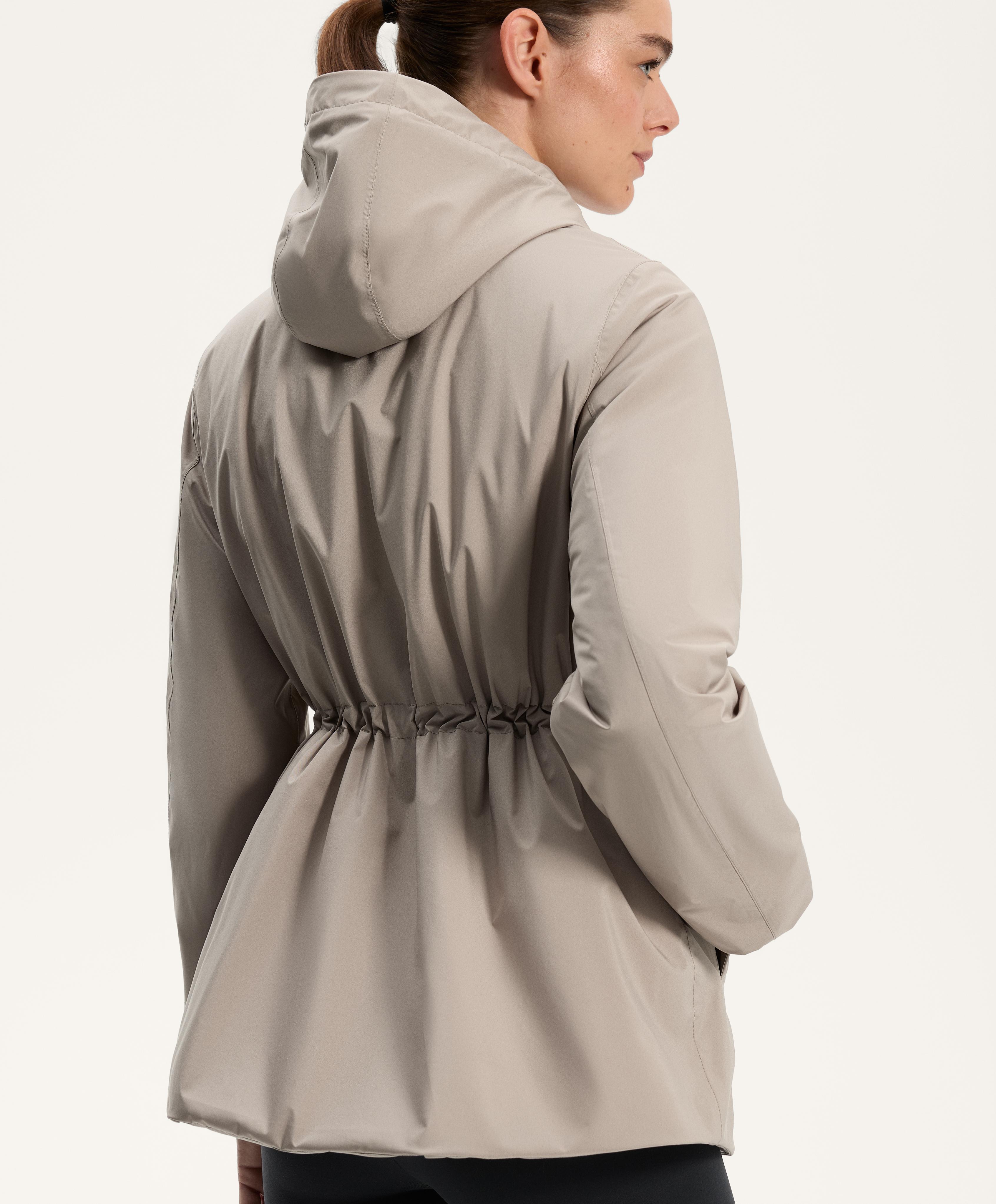 LIGHTWEIGHT 10K THINDOWNTM WATERPROOF PADDED JACKET