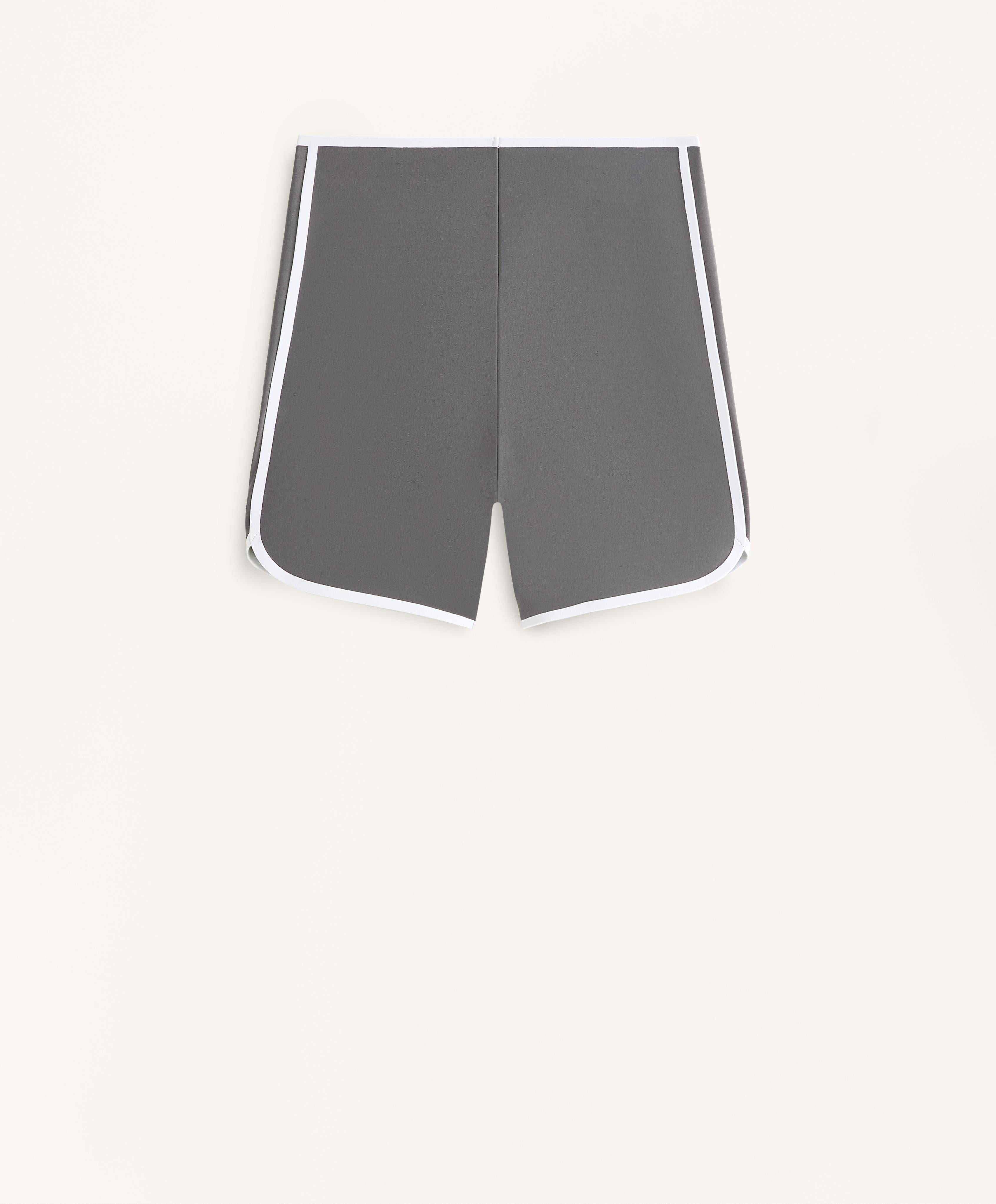 COMPRESSIVE RETRO HIGH RISE 10CM HOT PANTS
