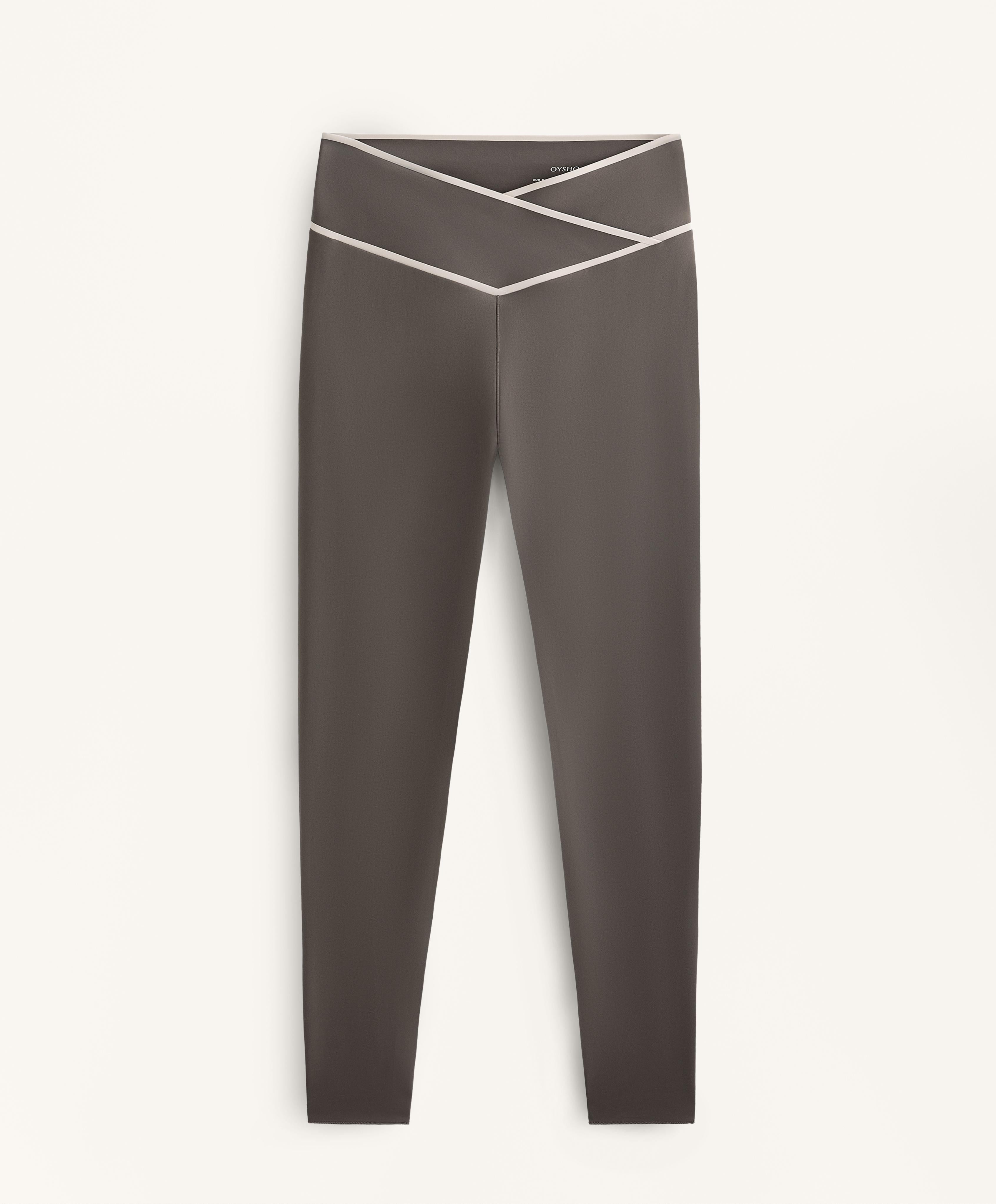PERFECT ADAPT ANKLE LENGTH LEGGINGS WITH CROSSOVER V CUT WAIST