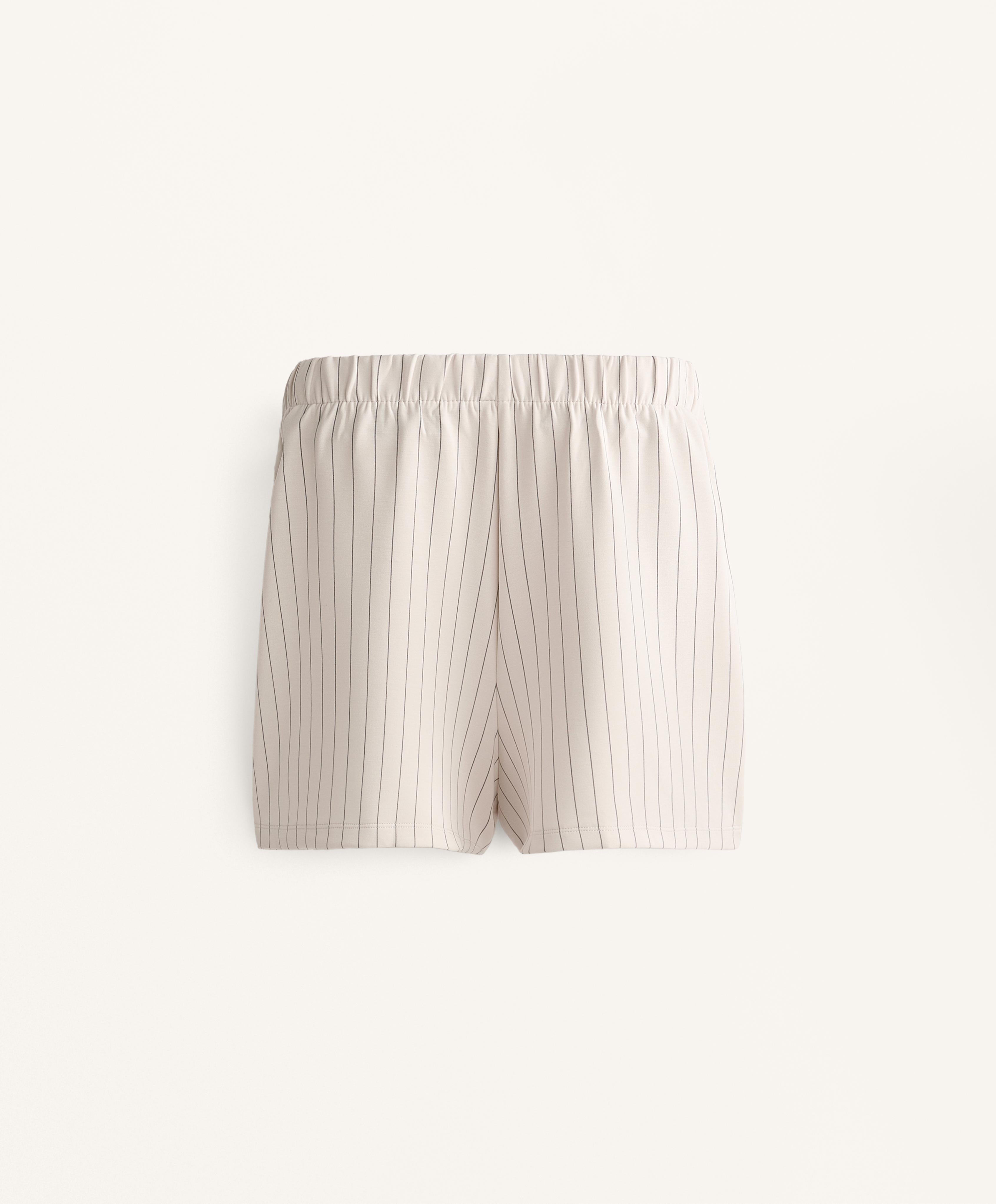 SHORTS SKORT WITH SOFT TOUCH MODAL TIE.