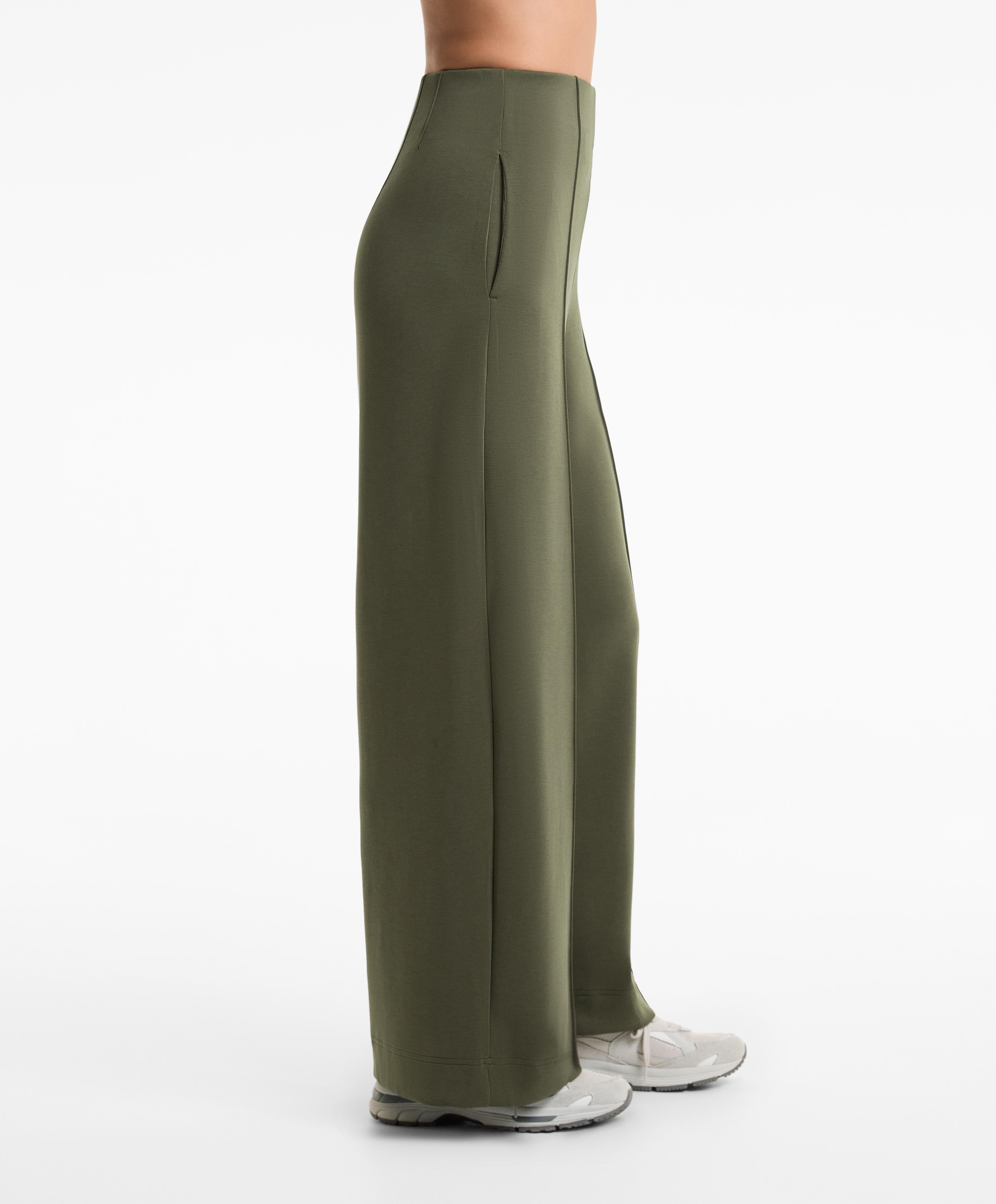 STRAIGHT LEG SOFT TOUCH MODAL TROUSERS WITH CREASE