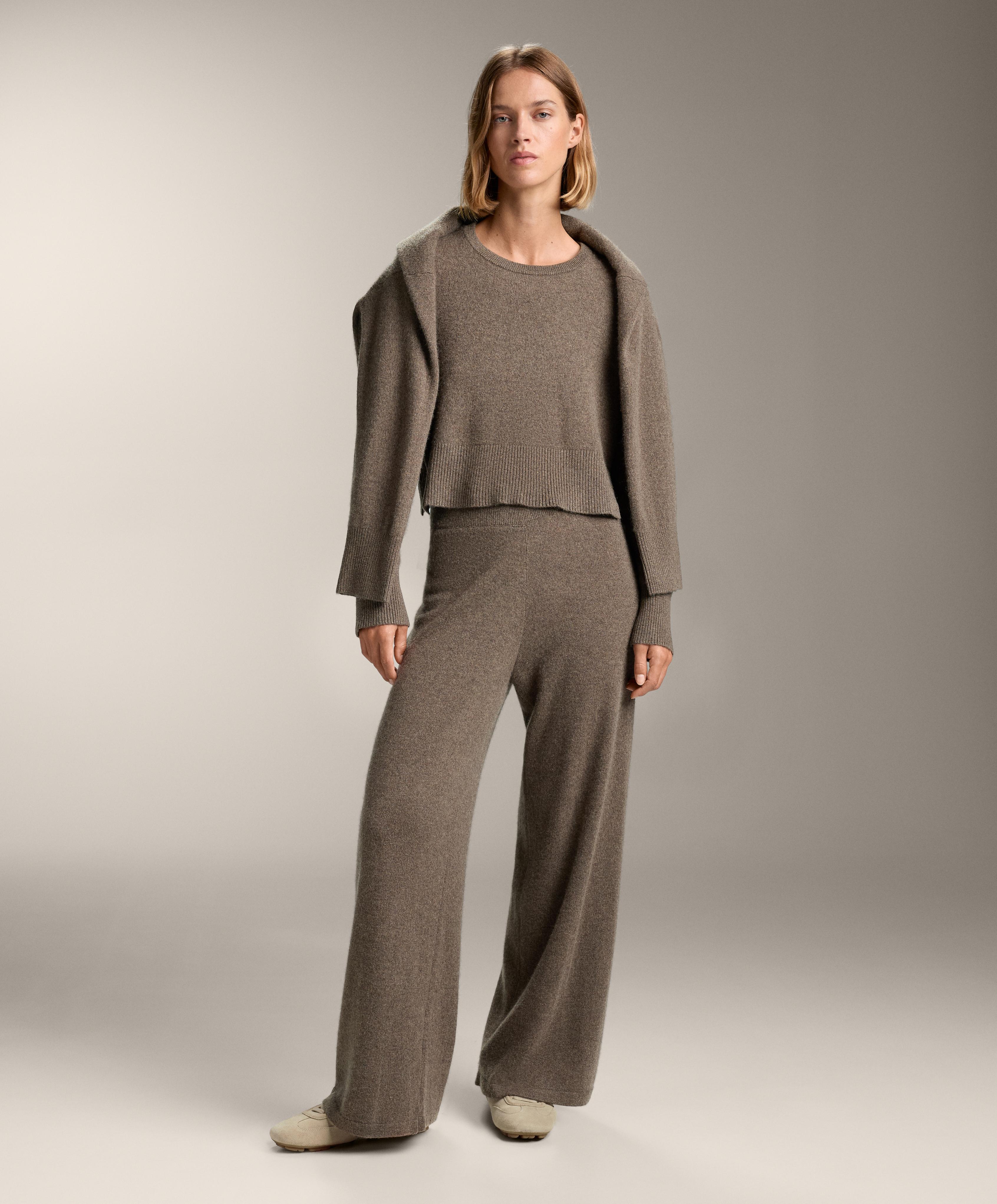 STRAIGHT LEG 100% CASHMERE TROUSERS