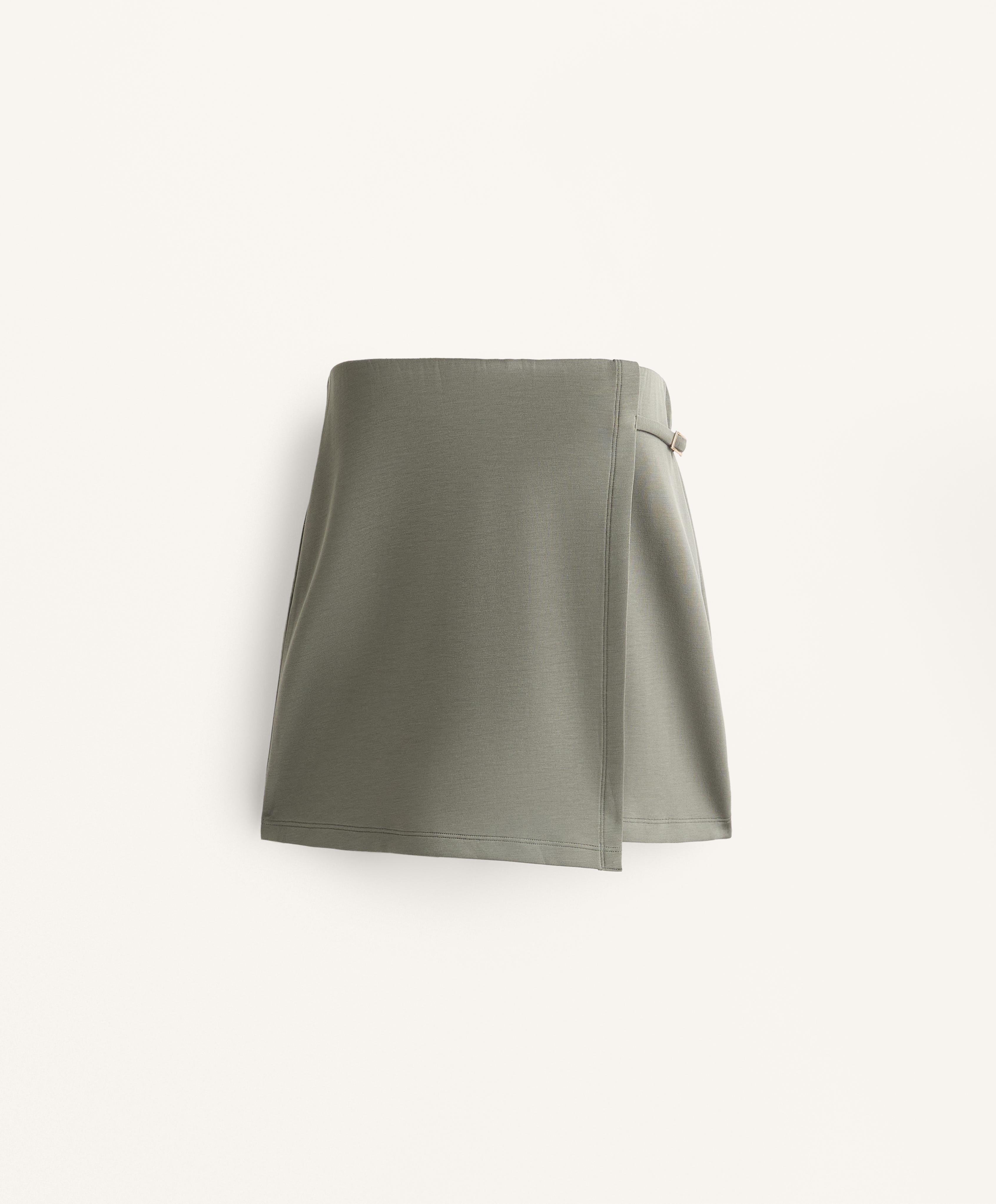 SOFT TOUCH MODAL BUCKLE TROUSER SKIRT