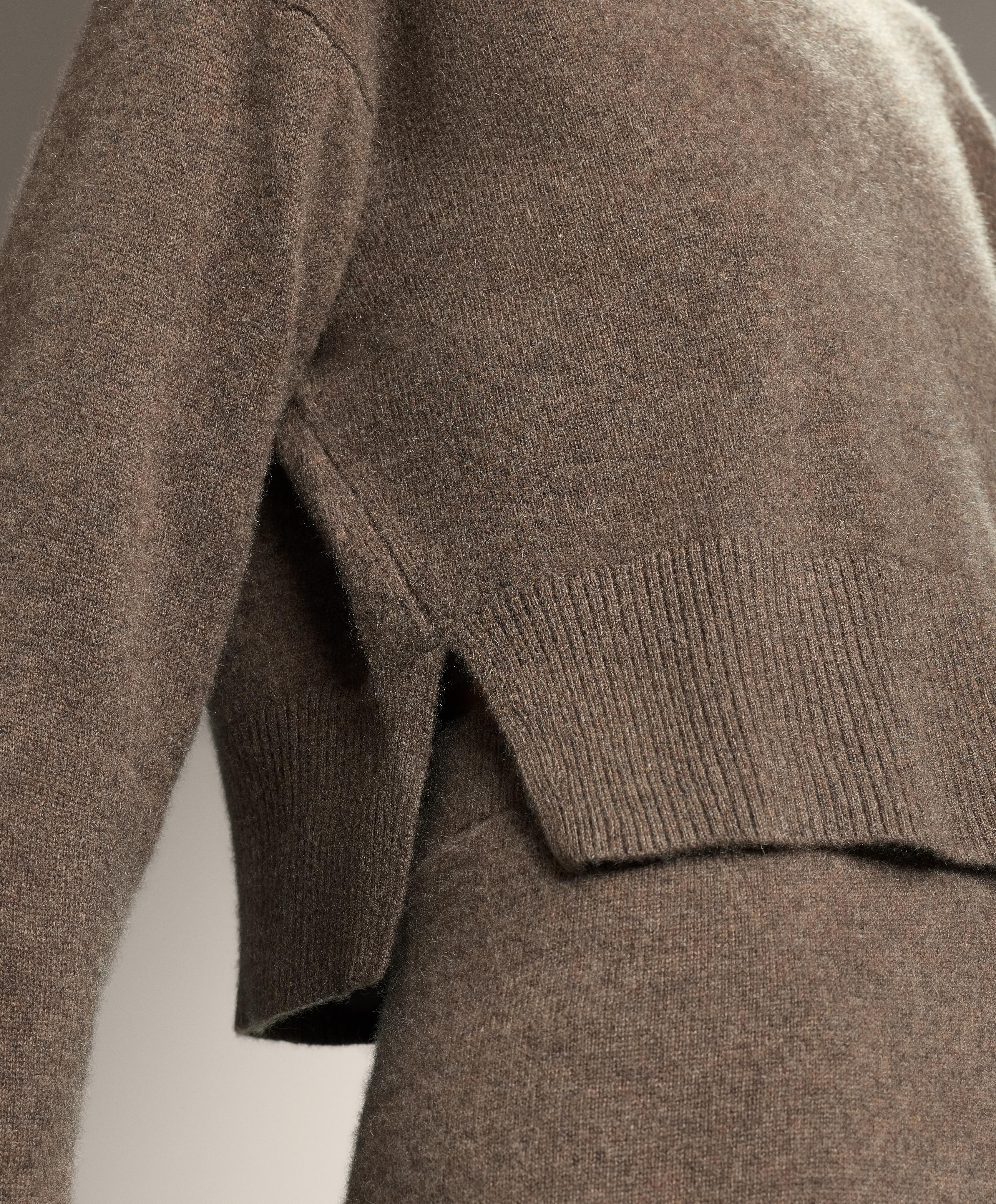 100% CASHMERE KNIT ROUND NECK JUMPER