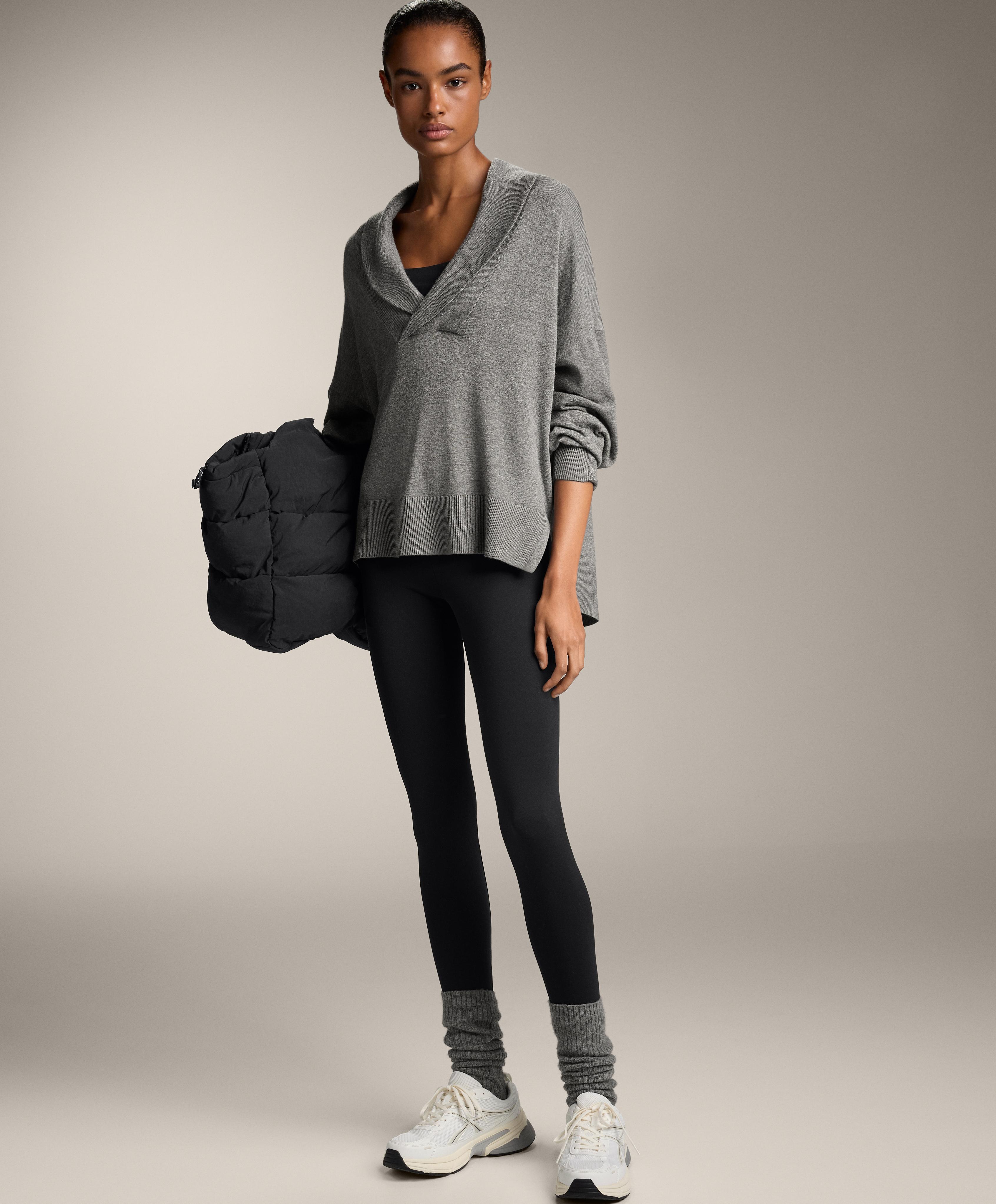 V NECK JUMPER WITH LAPEL