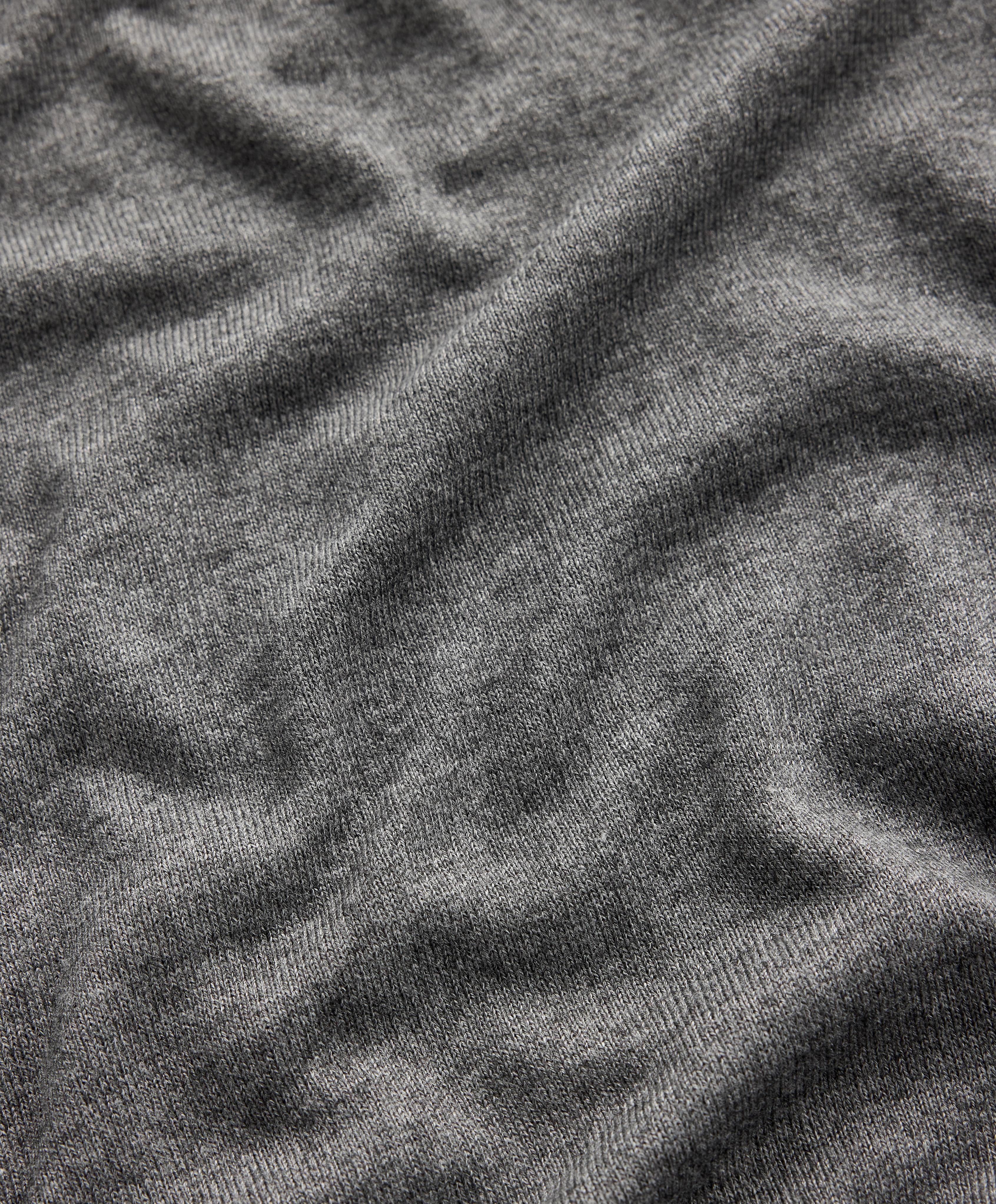V NECK JUMPER WITH LAPEL