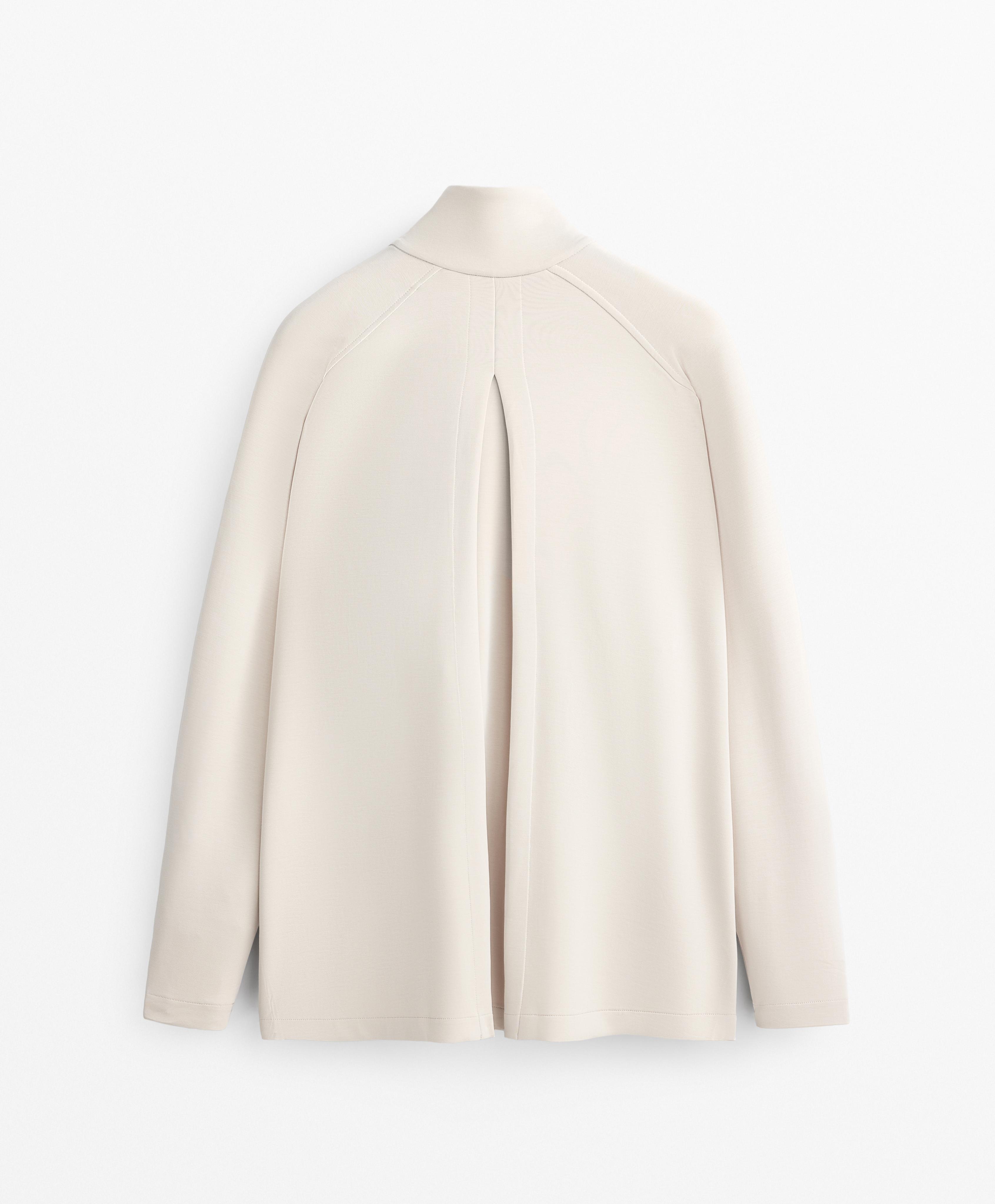 LONG BACK PLEAT SWEATSHIRT WITH SOFT TOUCH MODAL