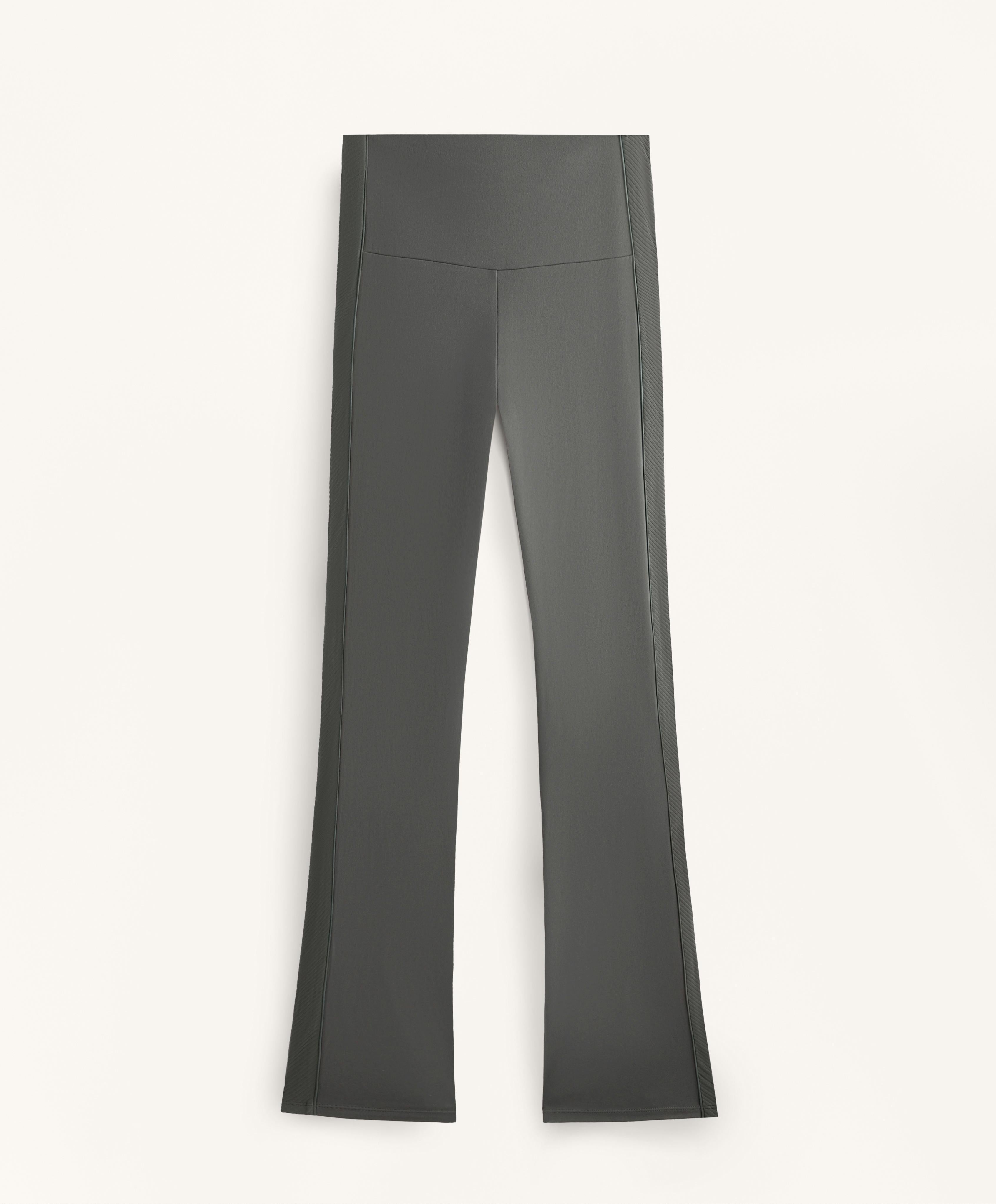 FLARE HIGH WAISTED COMFORTLUX RIB LATERAL TROUSERS
