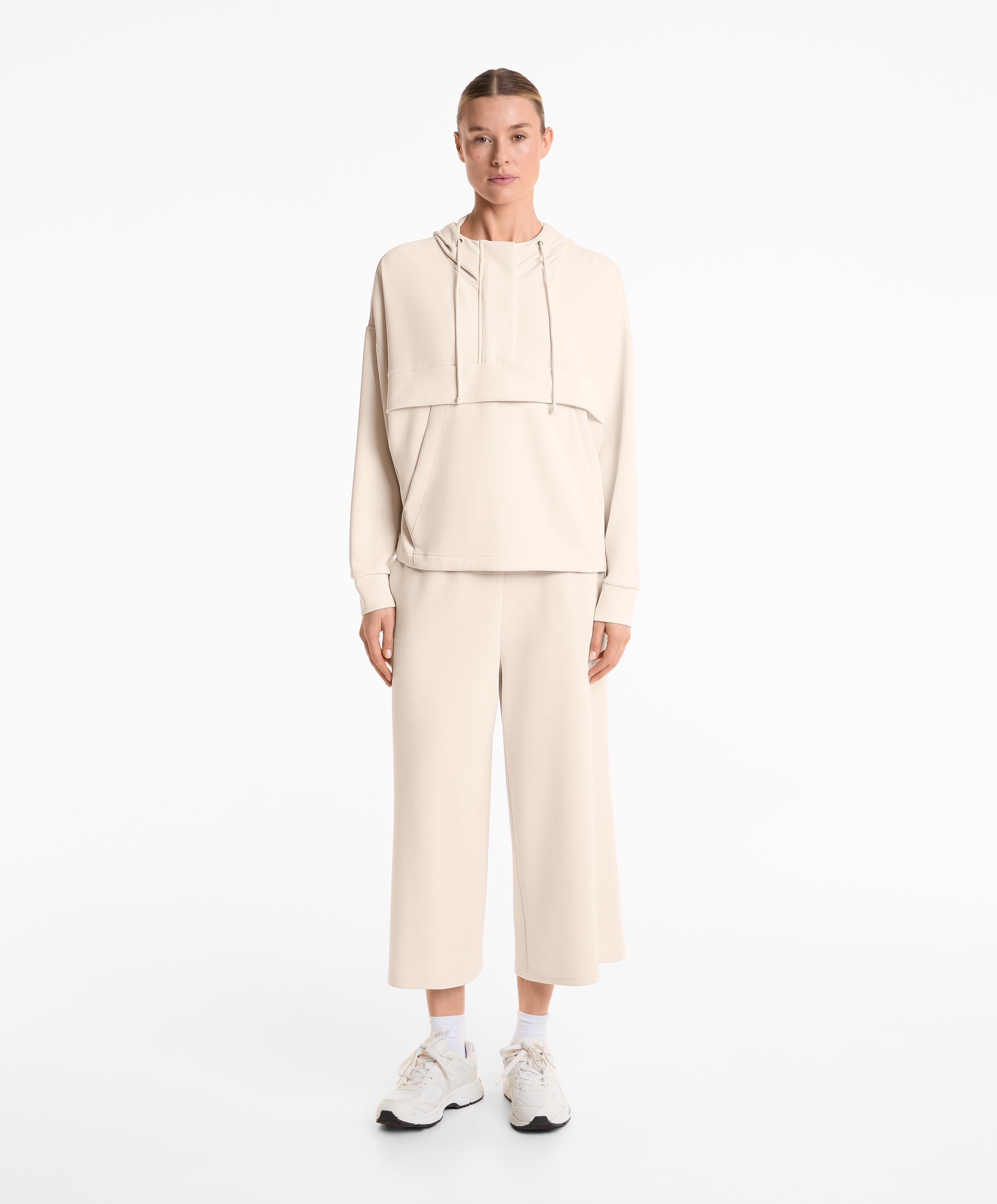 SOFT TOUCH WIDE LEG CROP TROUSERS WITH MODAL