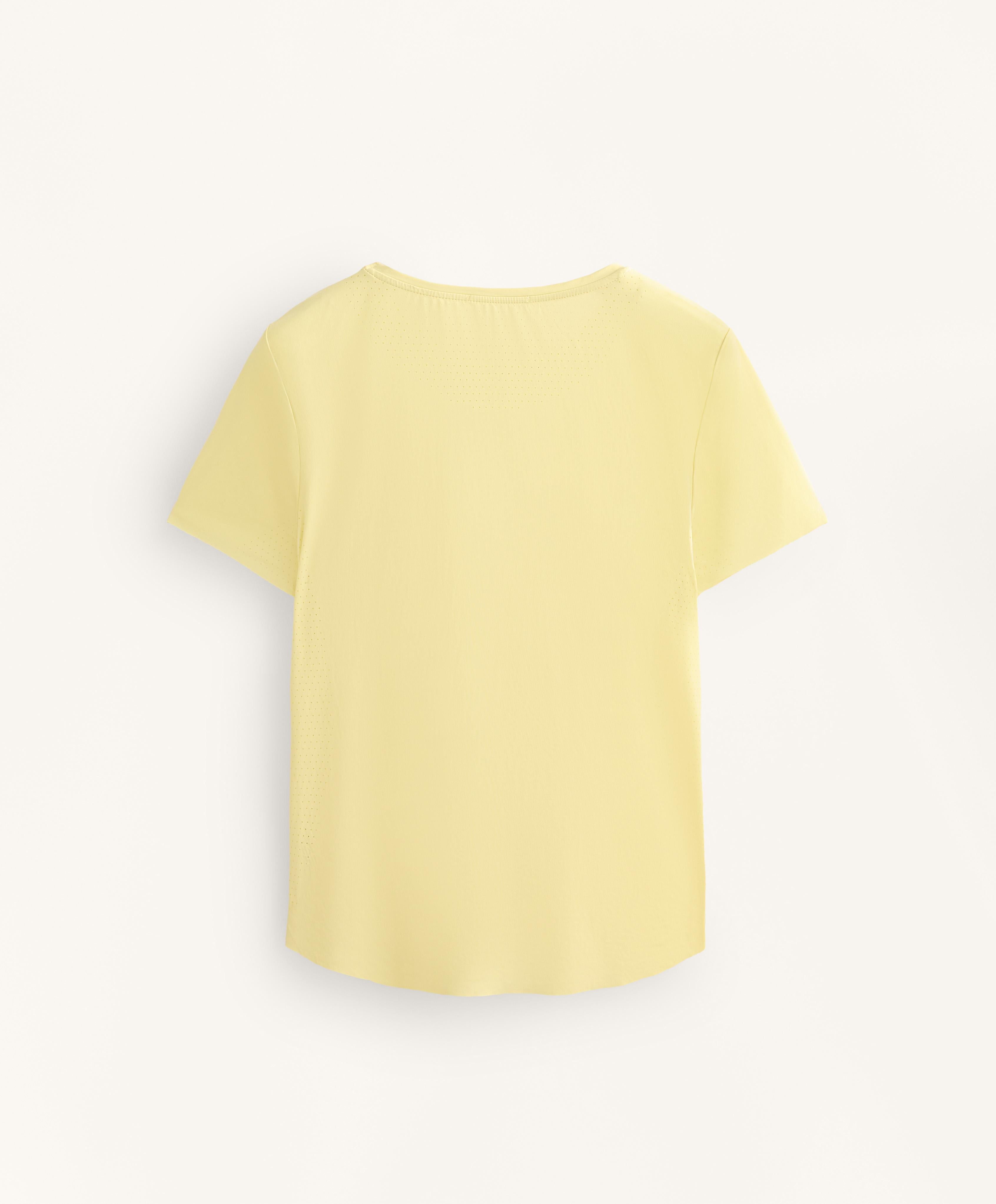 MICROPERFORATED SHORT SLEEVED TECHNICAL T SHIRT