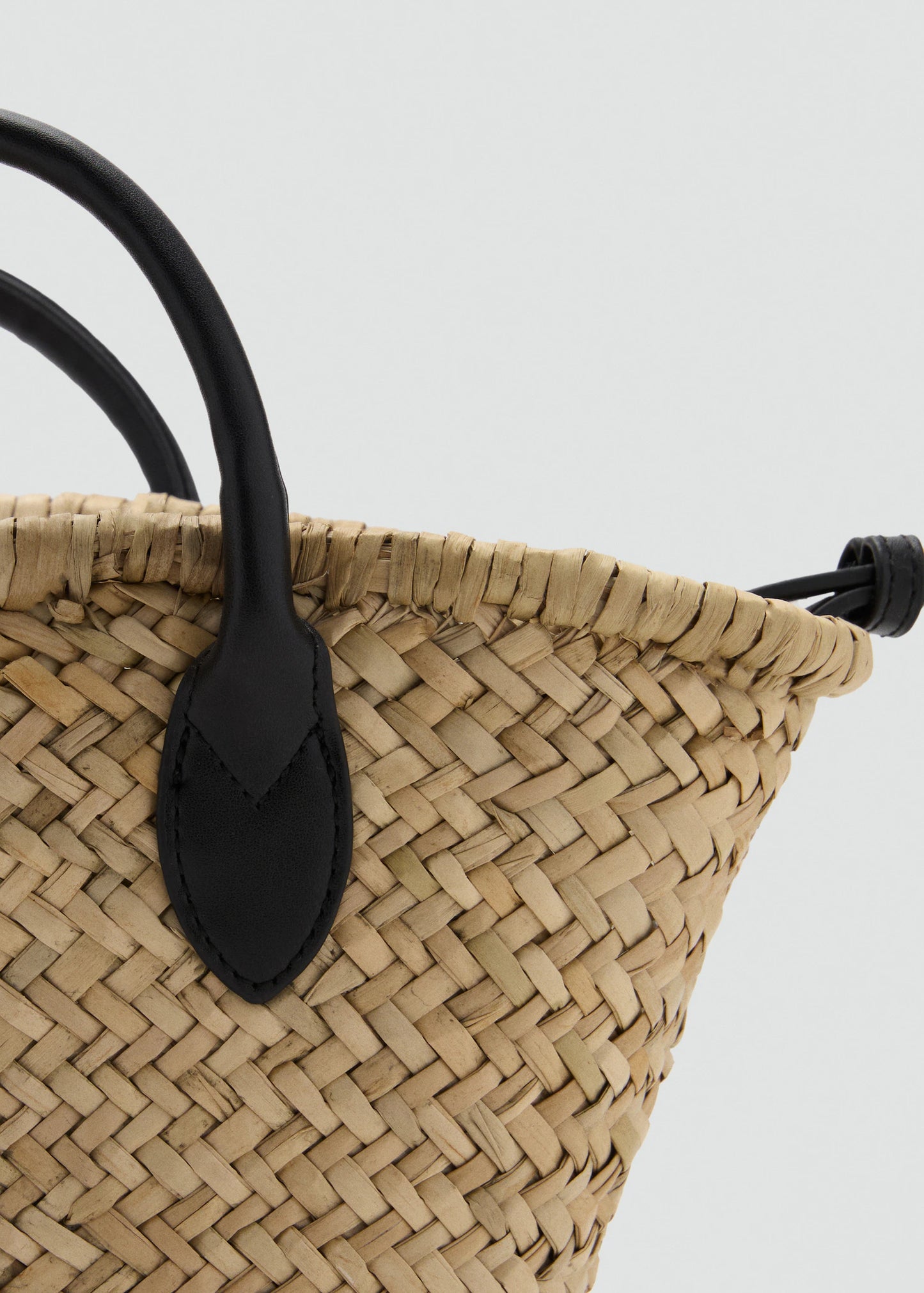 Small Natural Fibre Basket Black