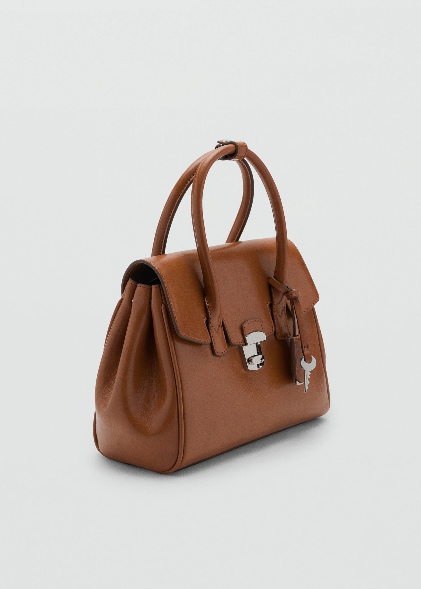 Small City Handbag With Flap Cognac