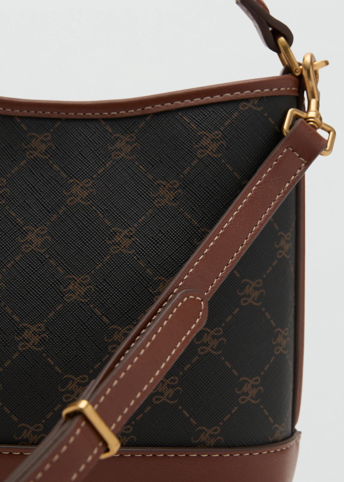 Small Bucket Bag Brown