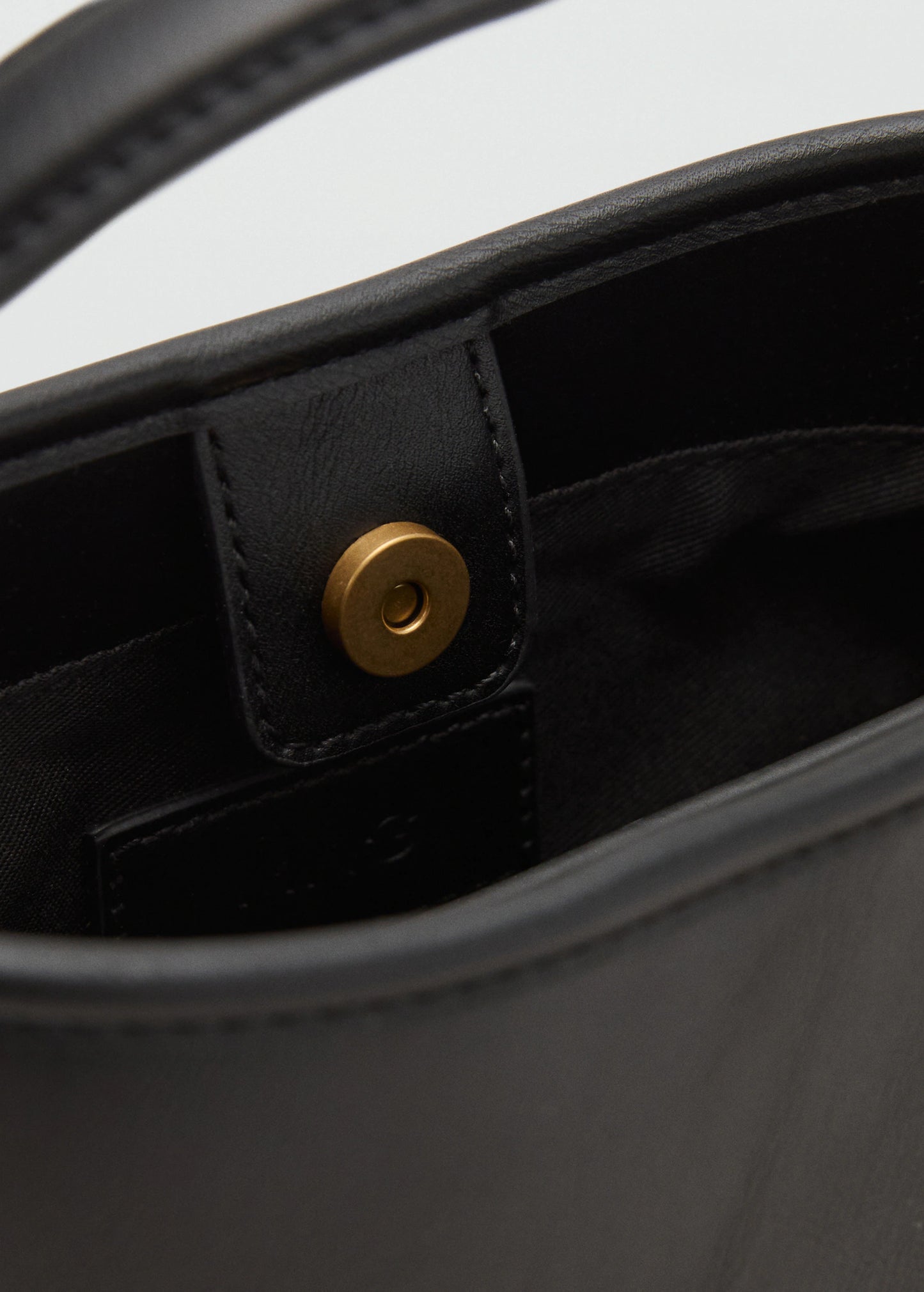 Small Bucket Bag Black