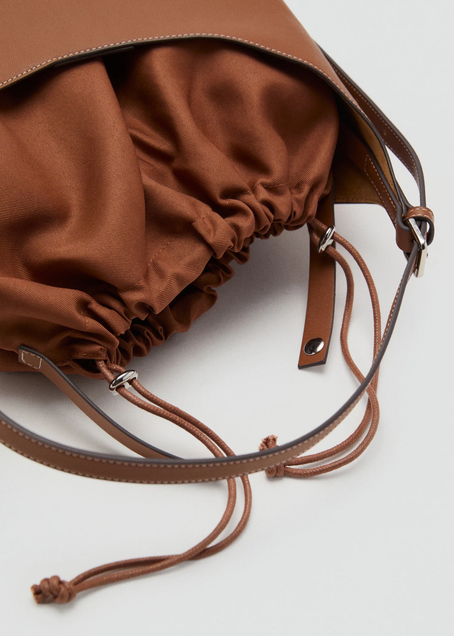 Shopper Bag With Buckle Leather