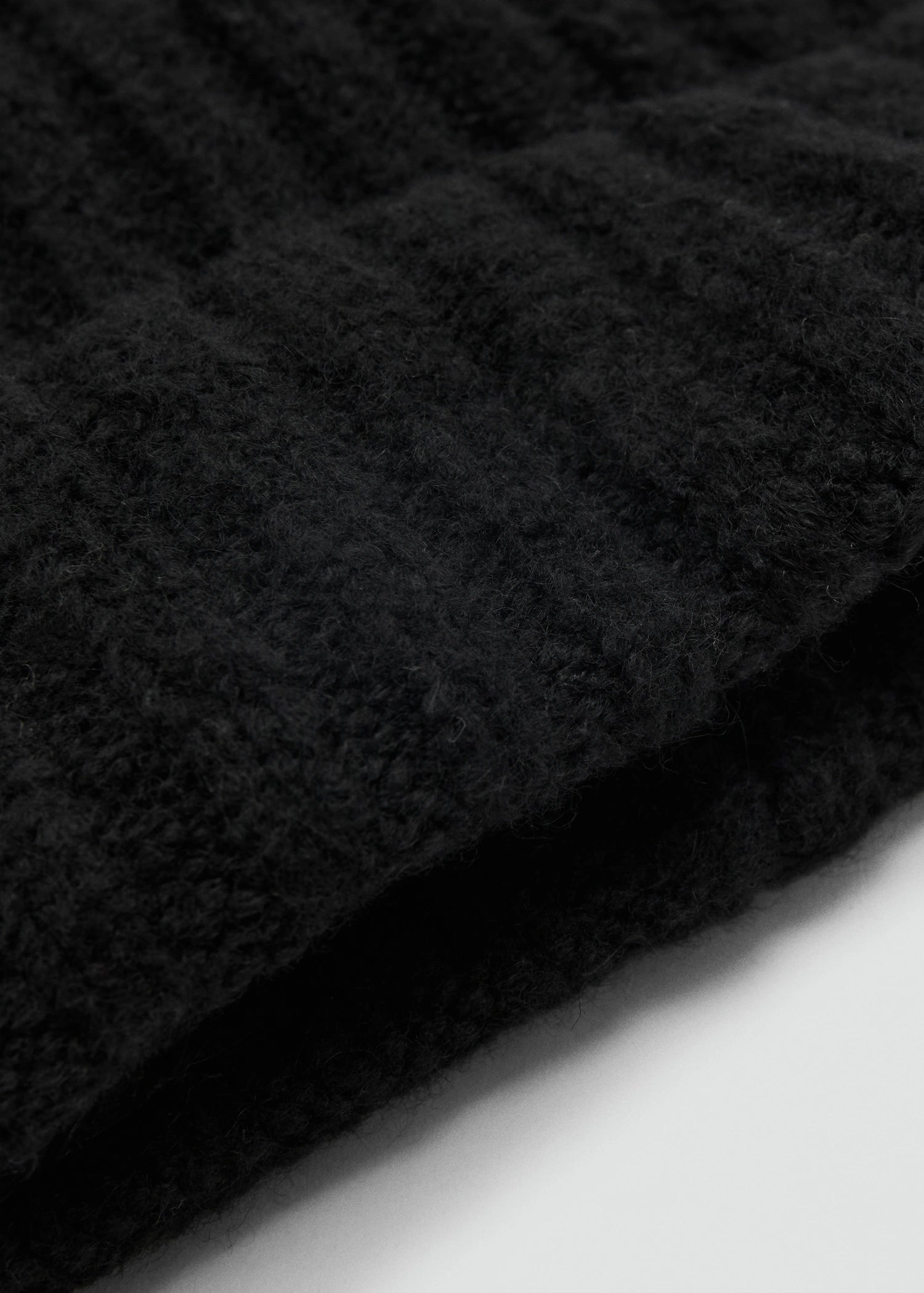 Ribbed Knit Beanie Black