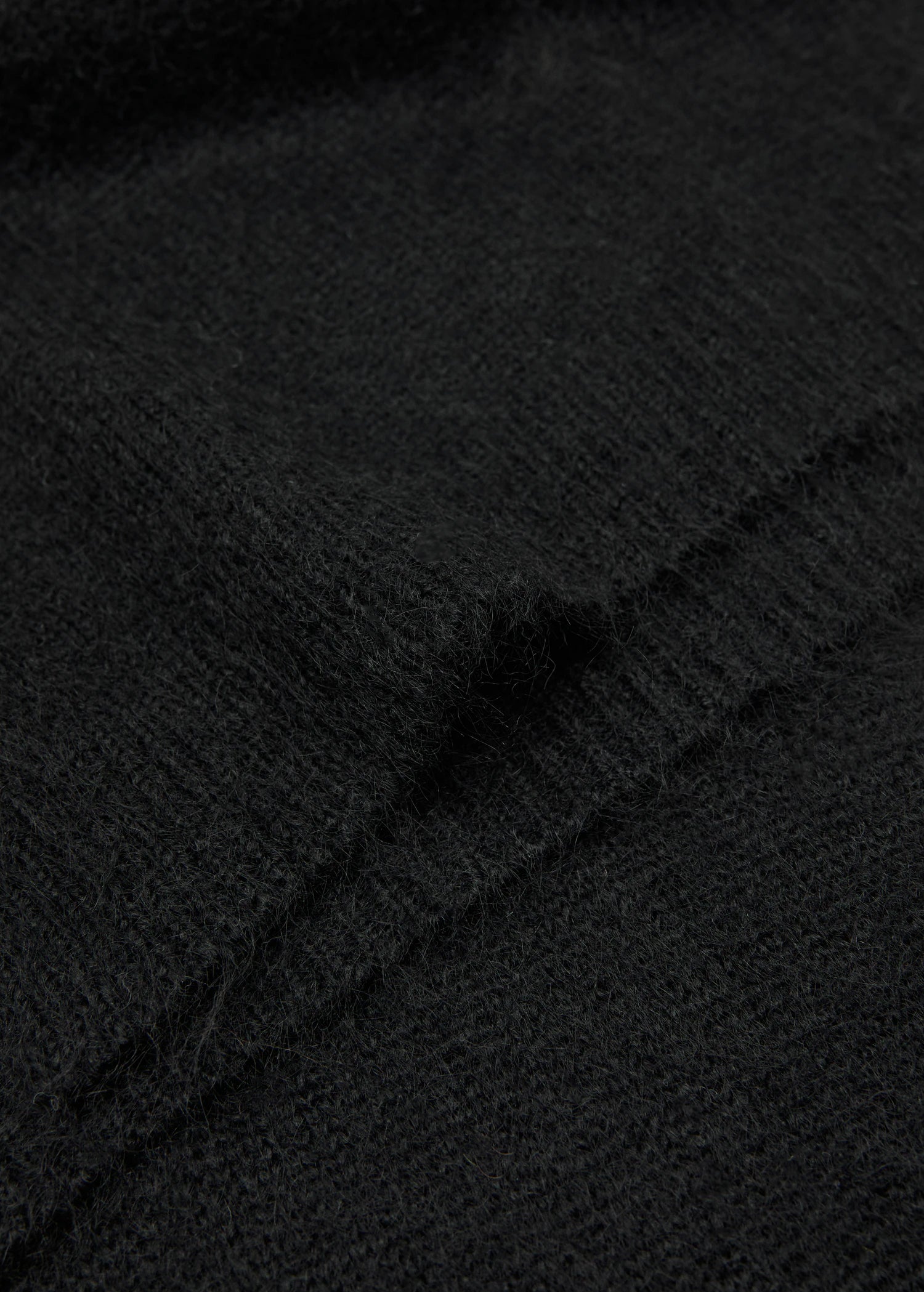 Plain Knitted Scarf Black