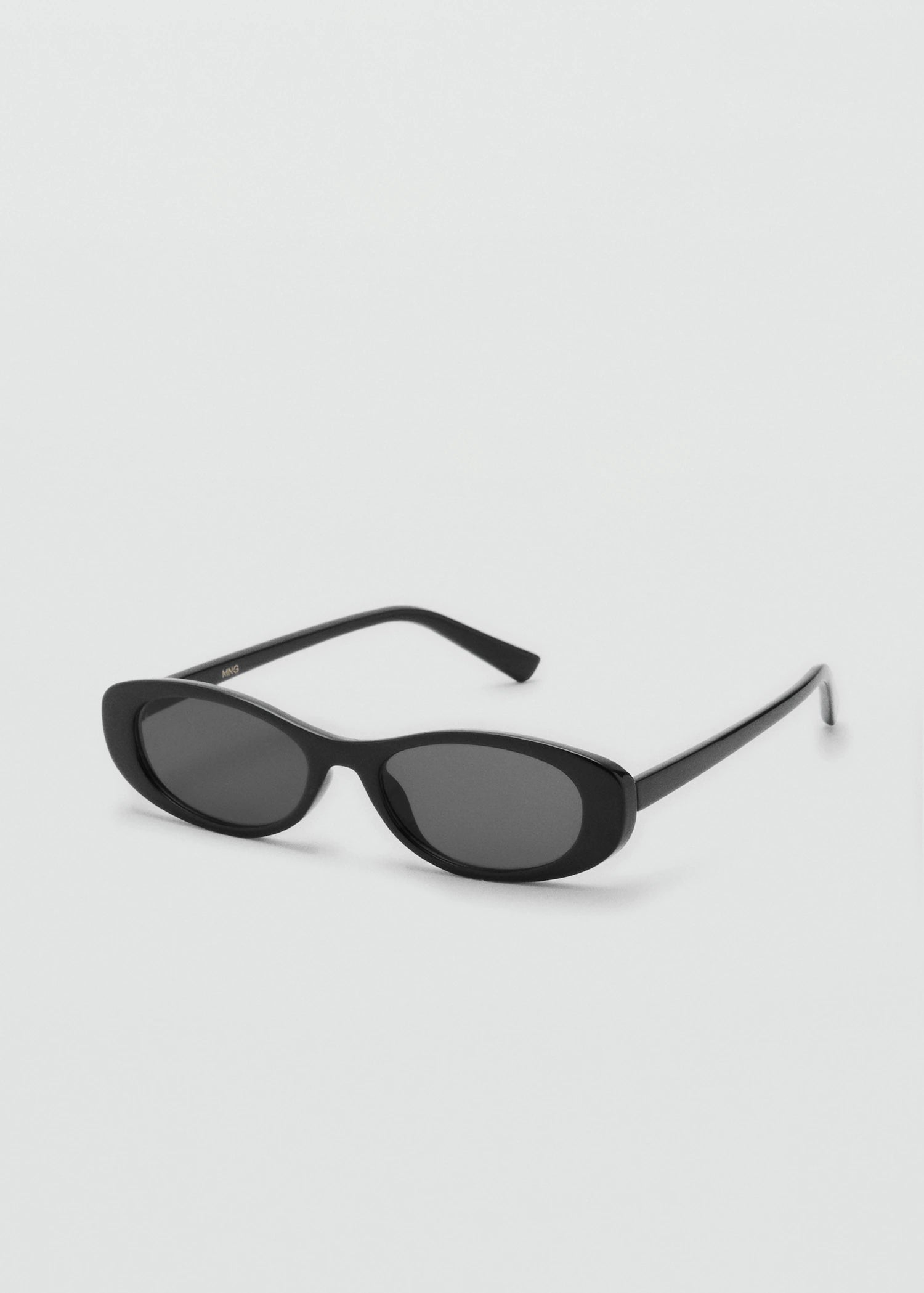 Oval Frame Sunglasses Black