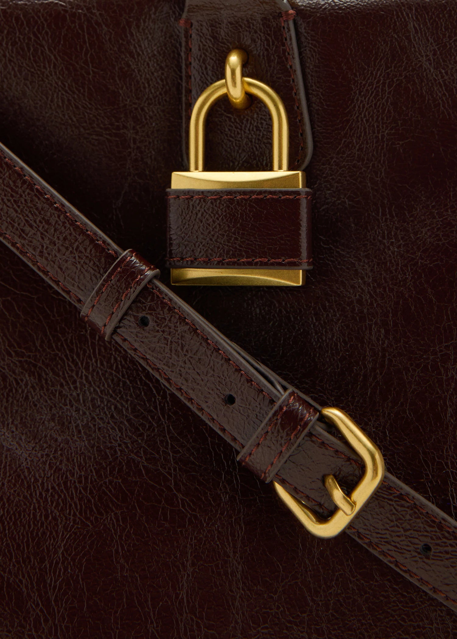 Maxi Shiny Handbag With Straps Chocolate