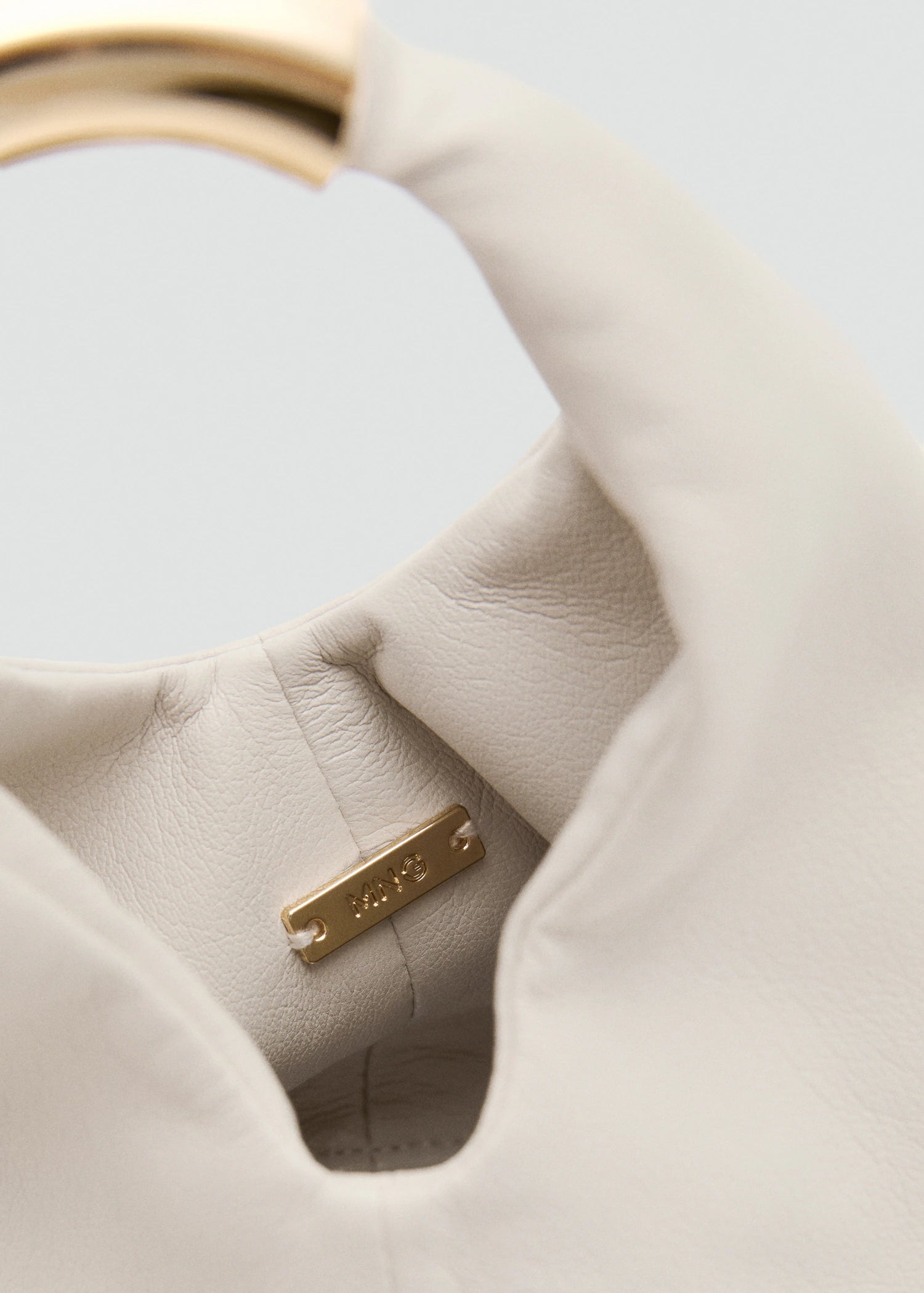 Handbag With Metal Handle Off White