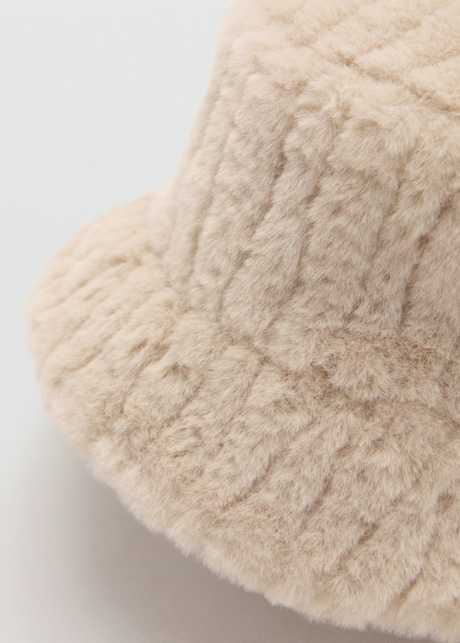 Hair Effect Bucket Hat Ecru