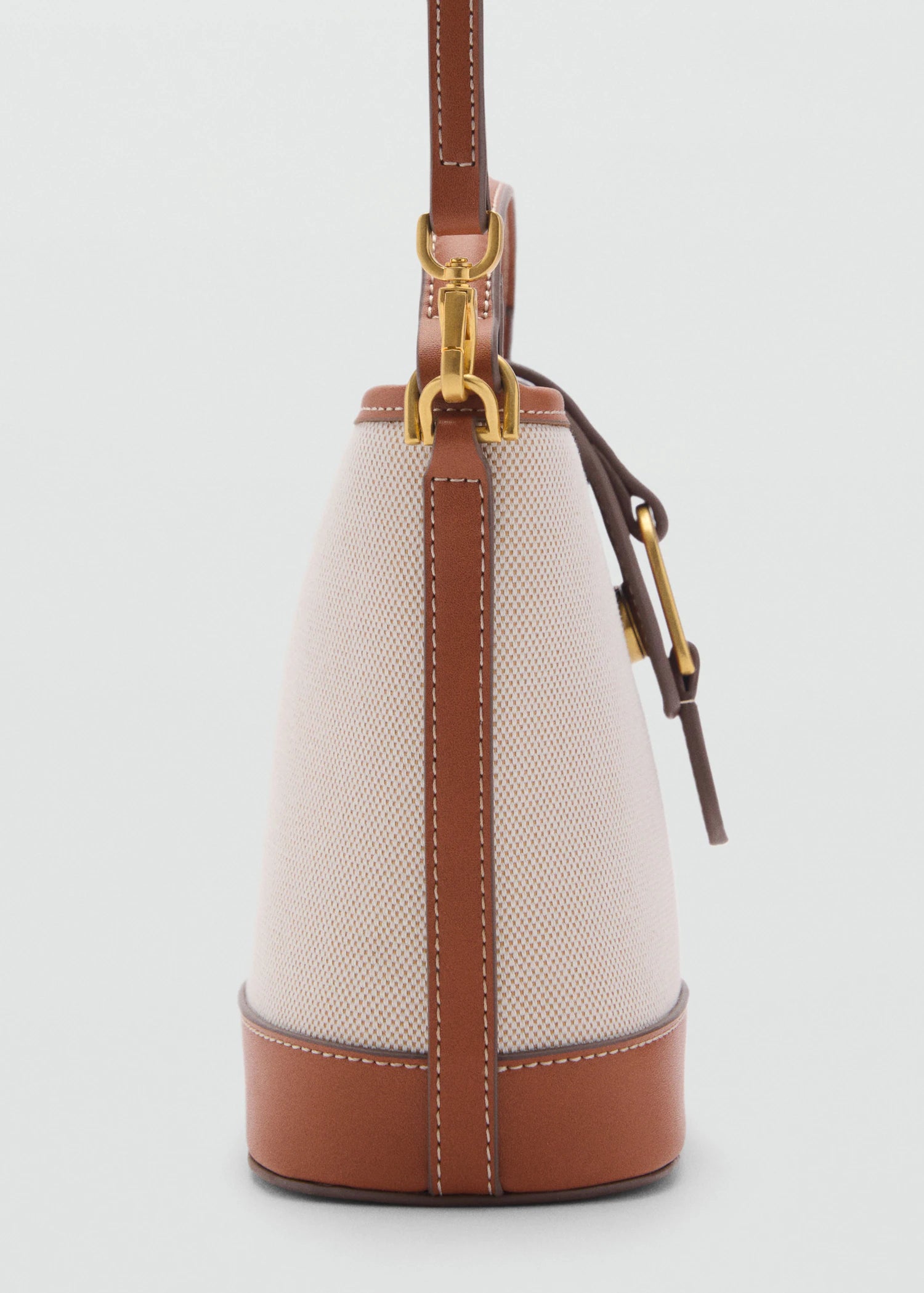 Contrasting Canvas Bucket Bag Leather