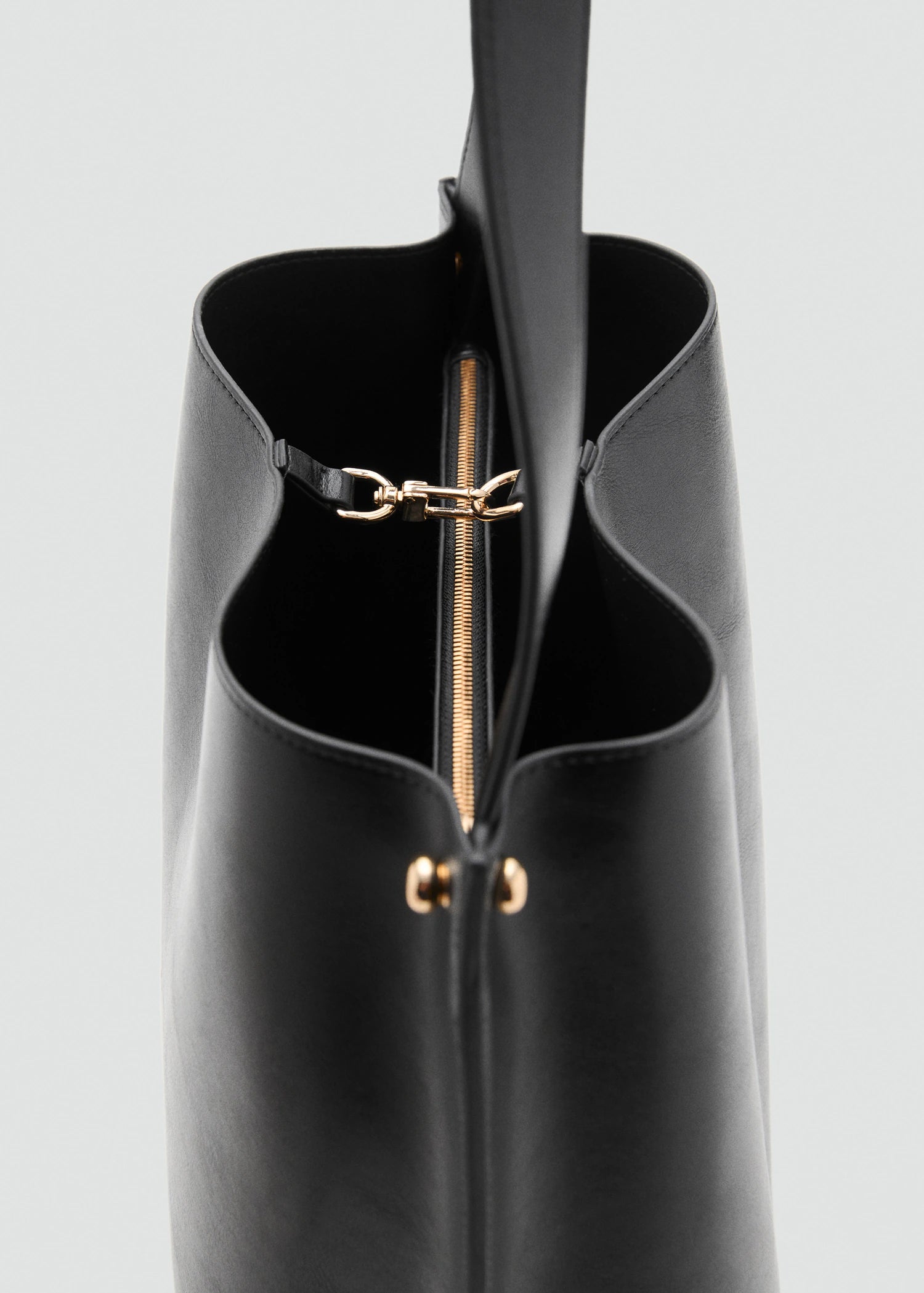 Bucket Bag With Metal Details Black