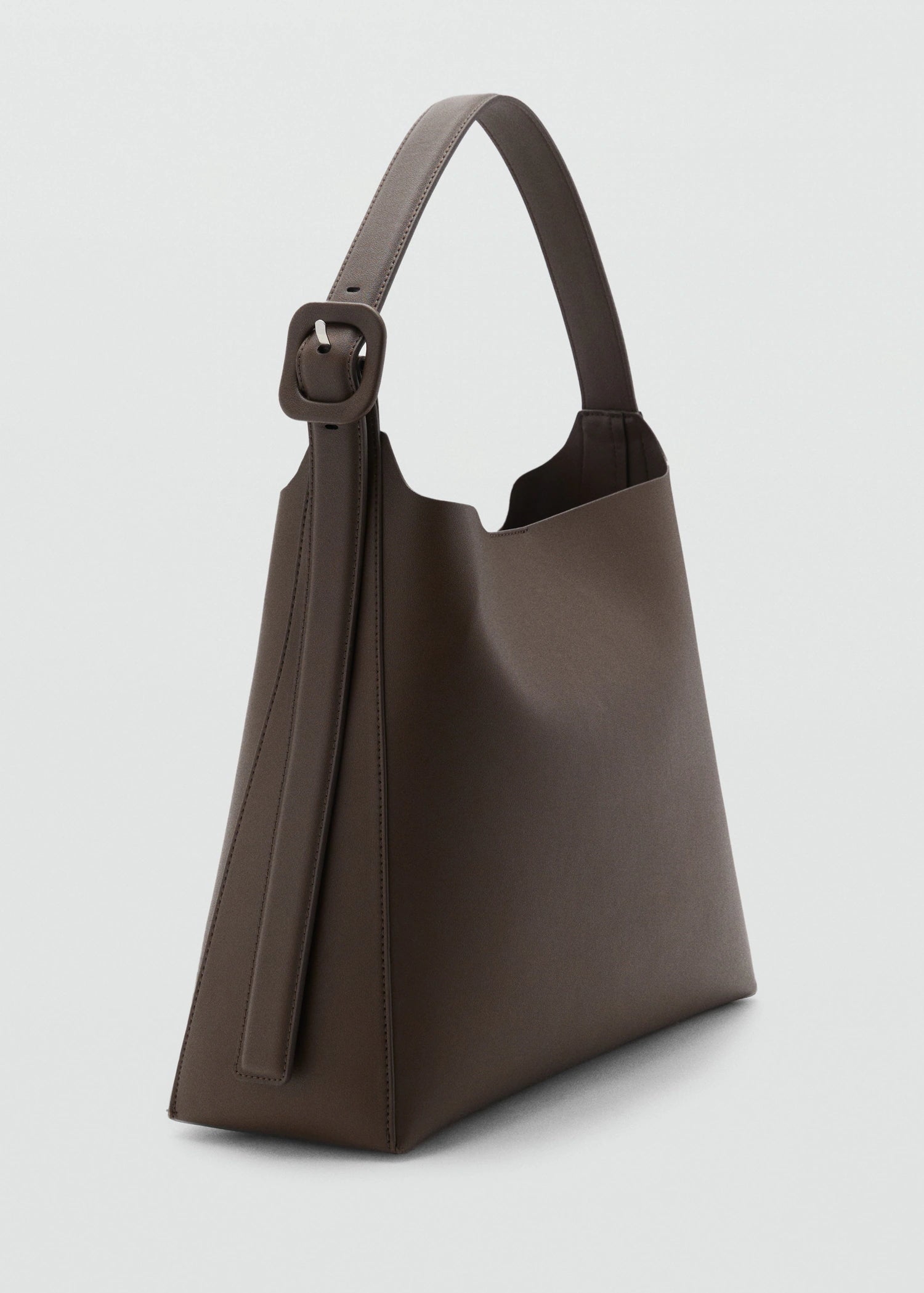 Bucket Bag With Buckle Chocolate