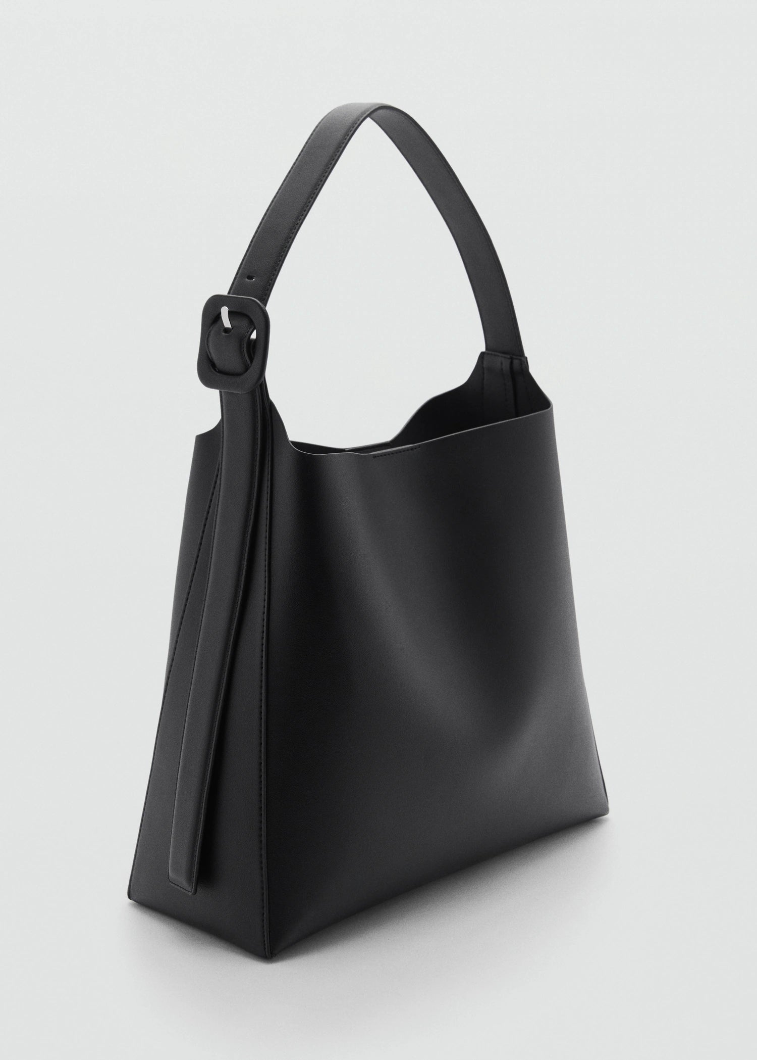 Bucket Bag With Buckle Black