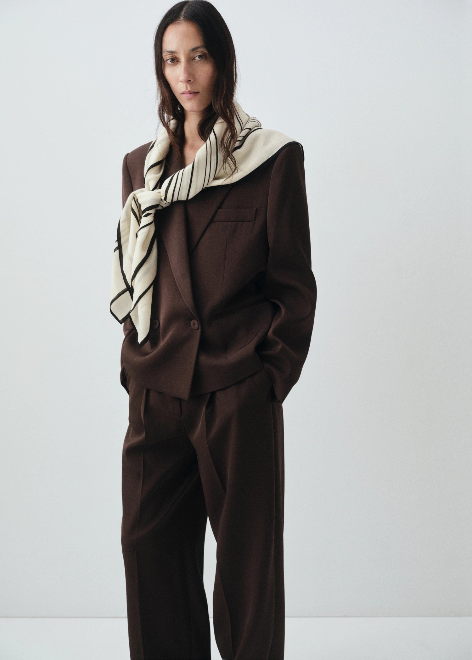 100% Wool Geometric Print Foulard Ecru