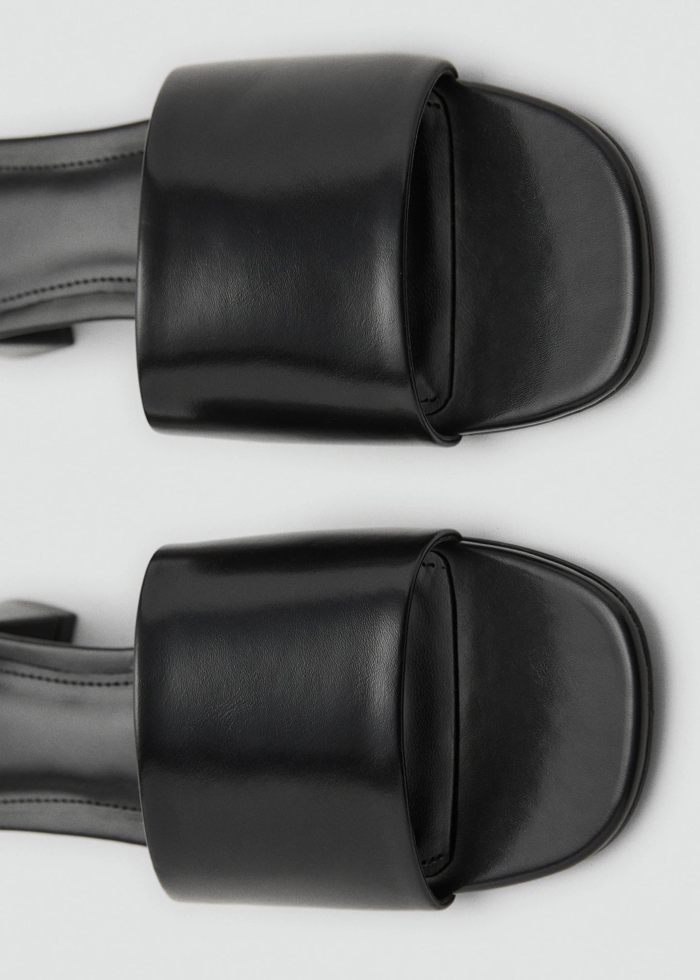 Block Heel Sandals With Strap